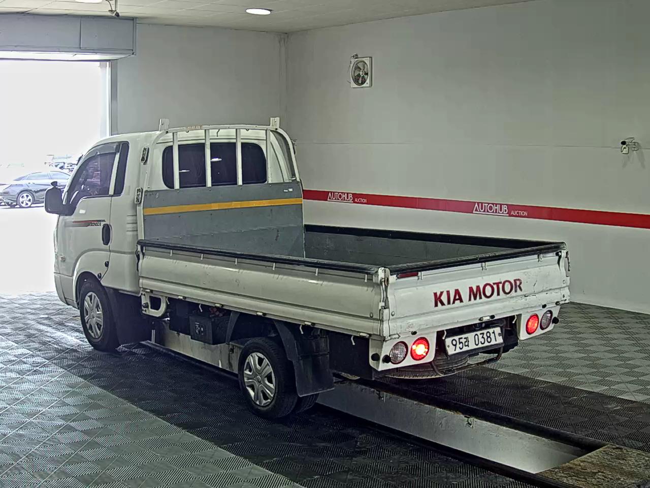 2020 - kia bongo