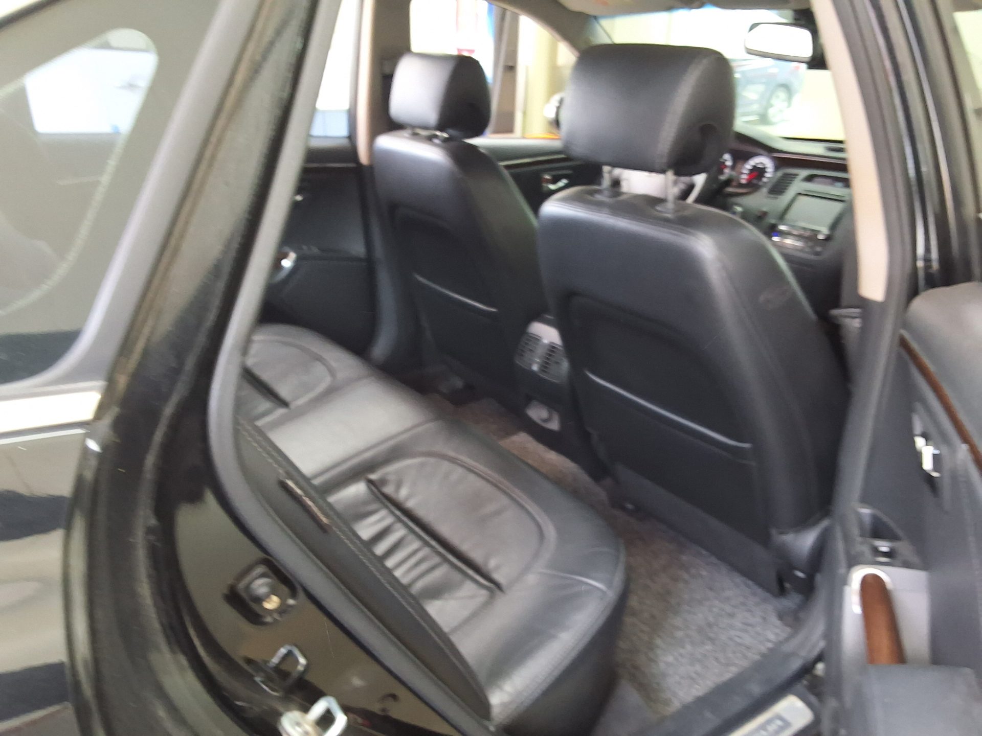 2010 - hyundai grandeur
