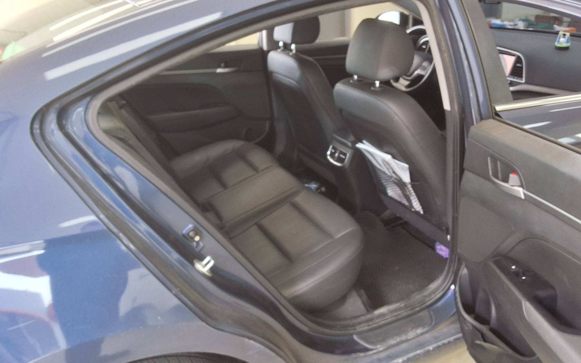 2018 - hyundai avante