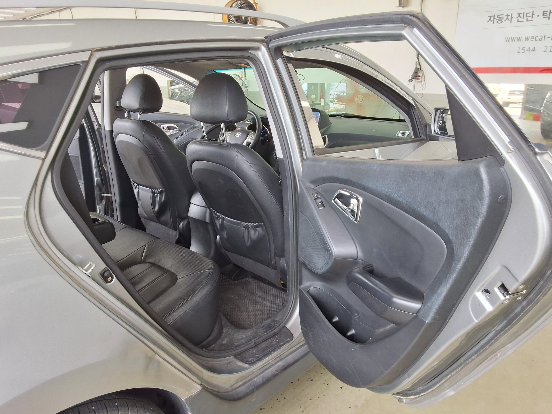 2012 - hyundai tucson