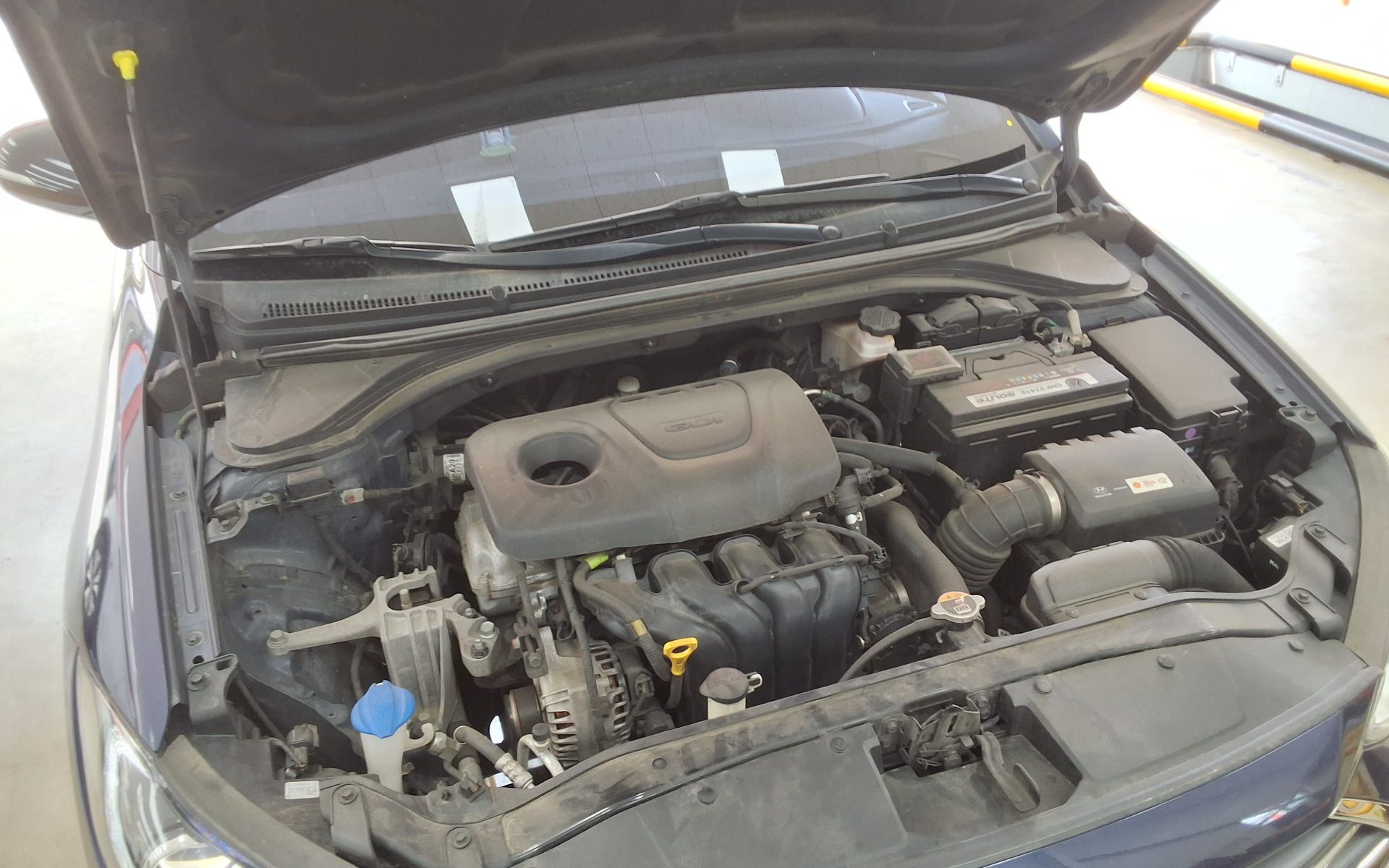 2018 - hyundai avante