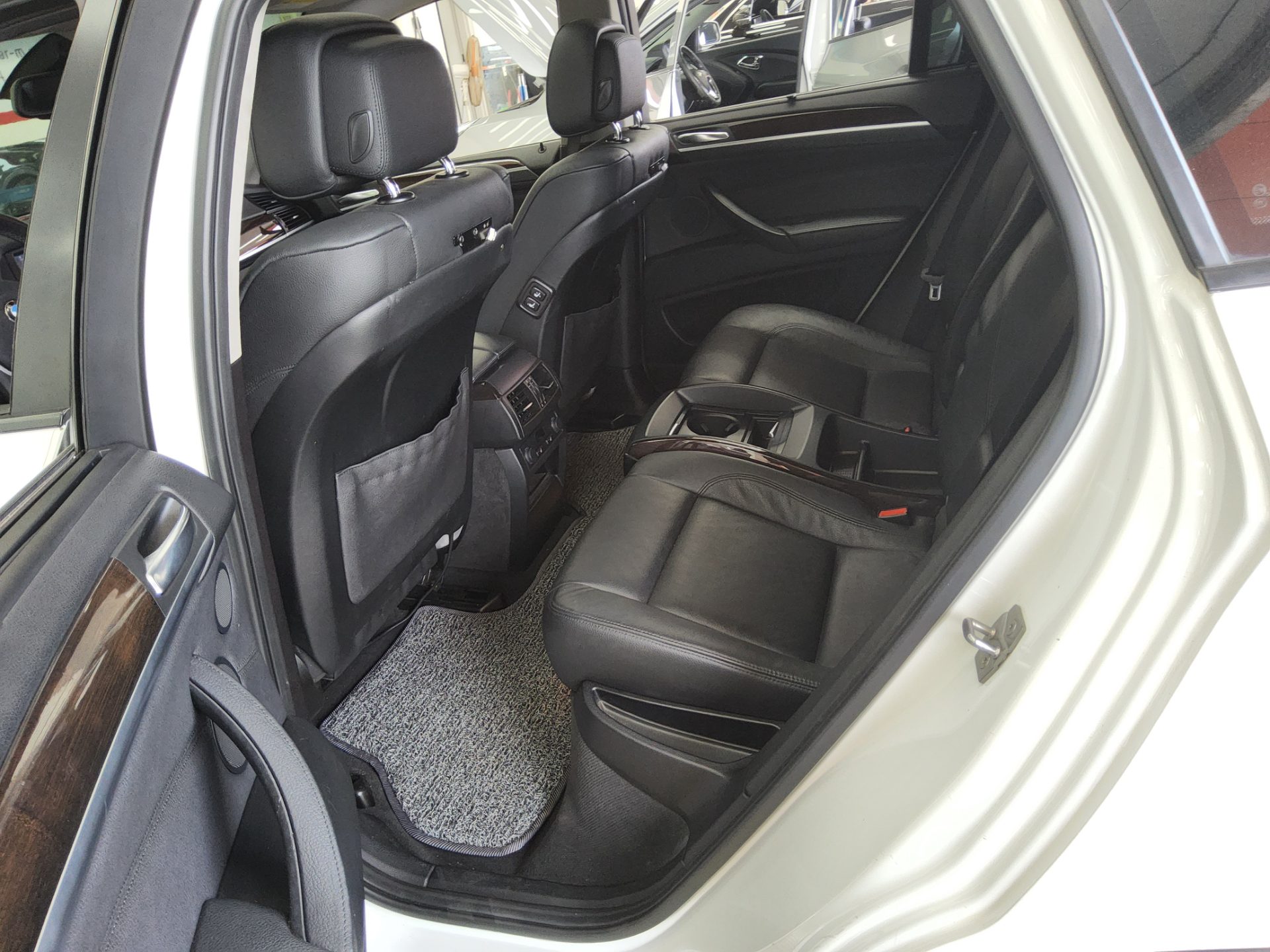 2011 - bmw x6