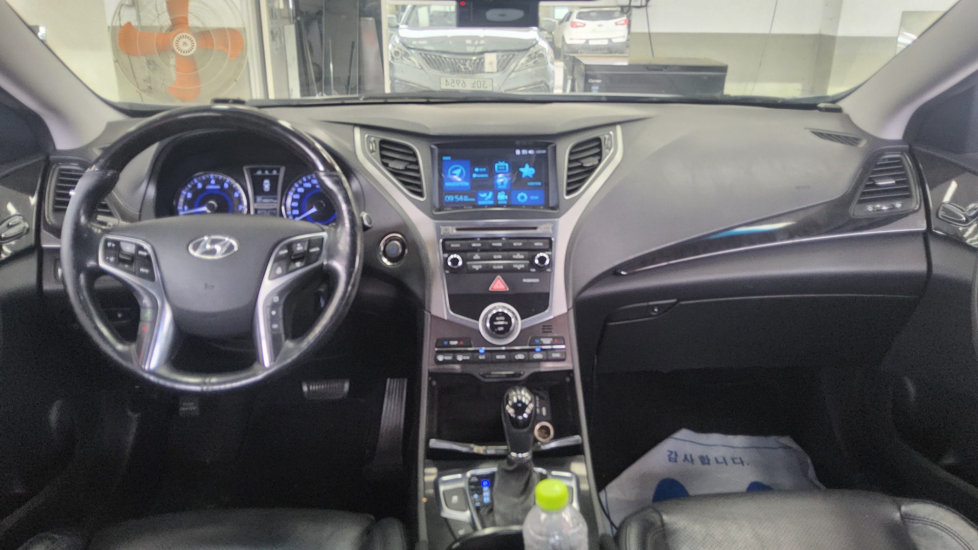 2016 - hyundai grandeur