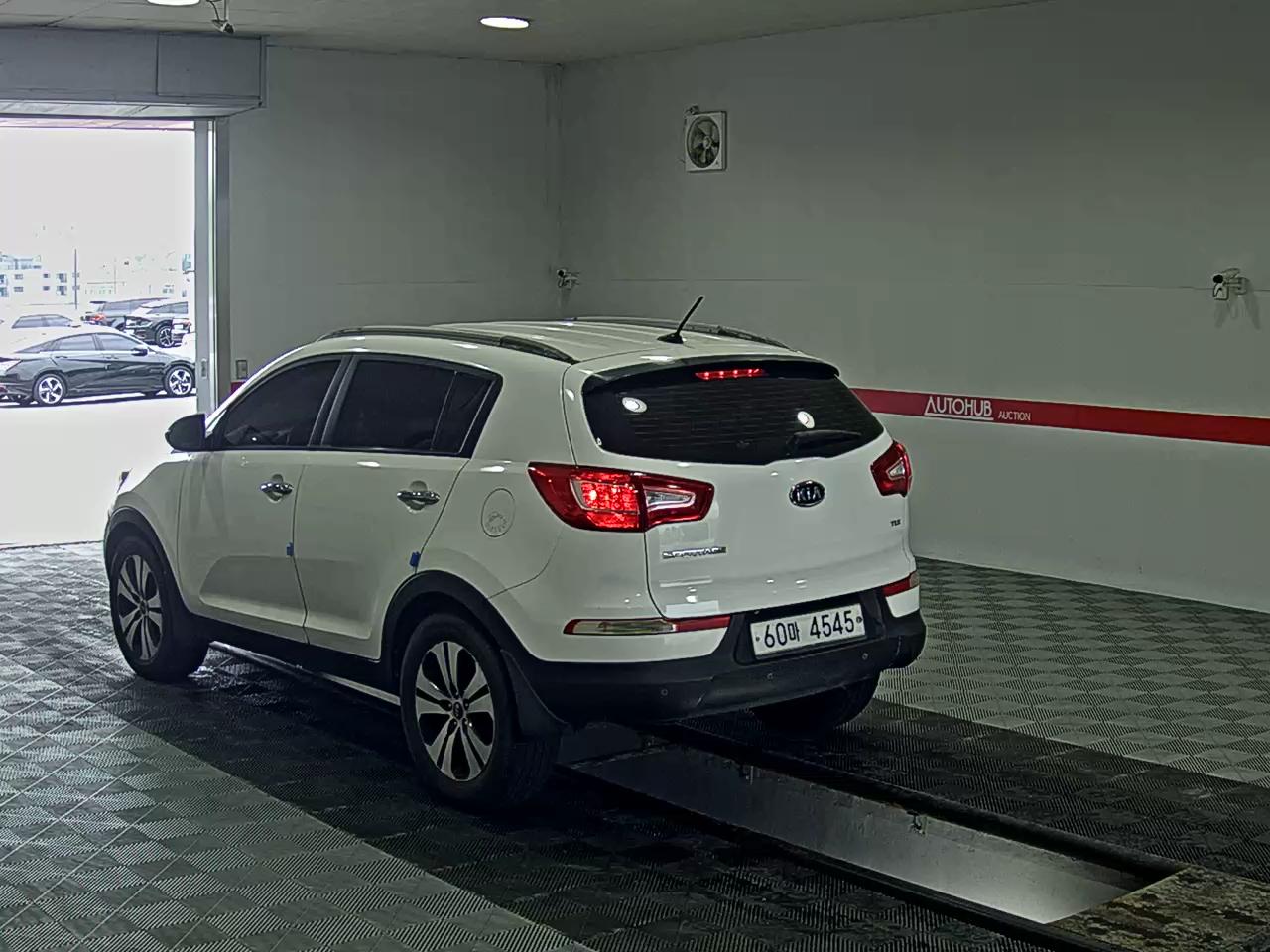 2011 - kia sportage