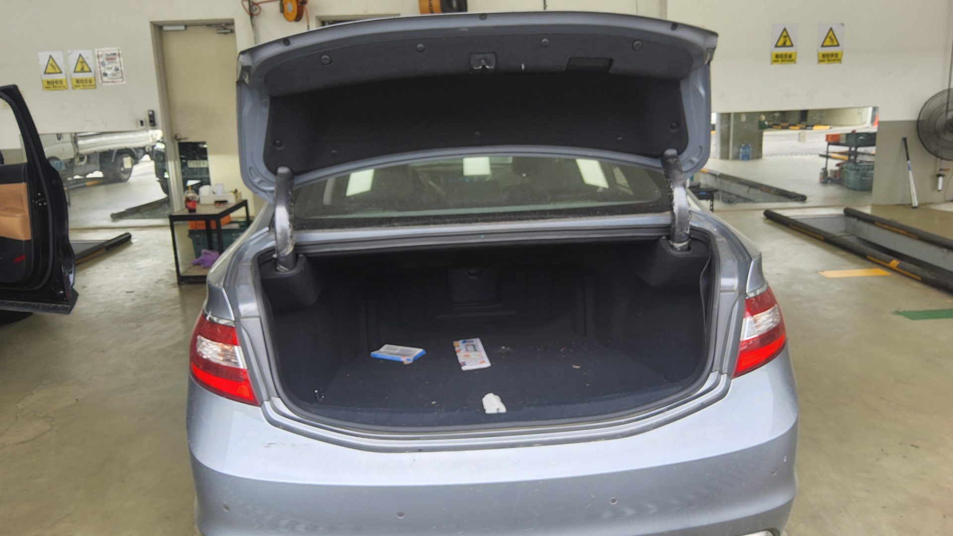 2016 - hyundai grandeur