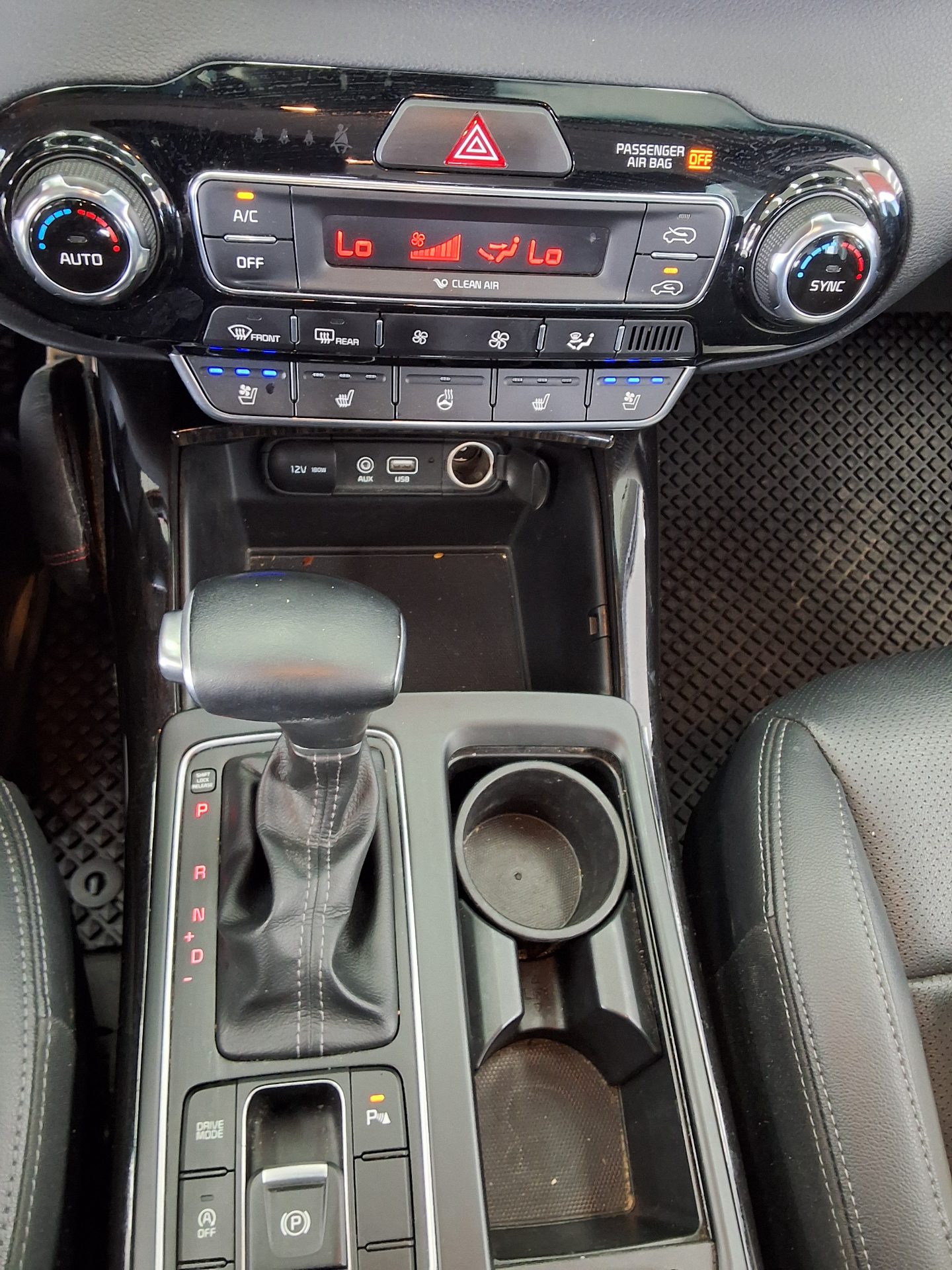 2019 - kia sorento