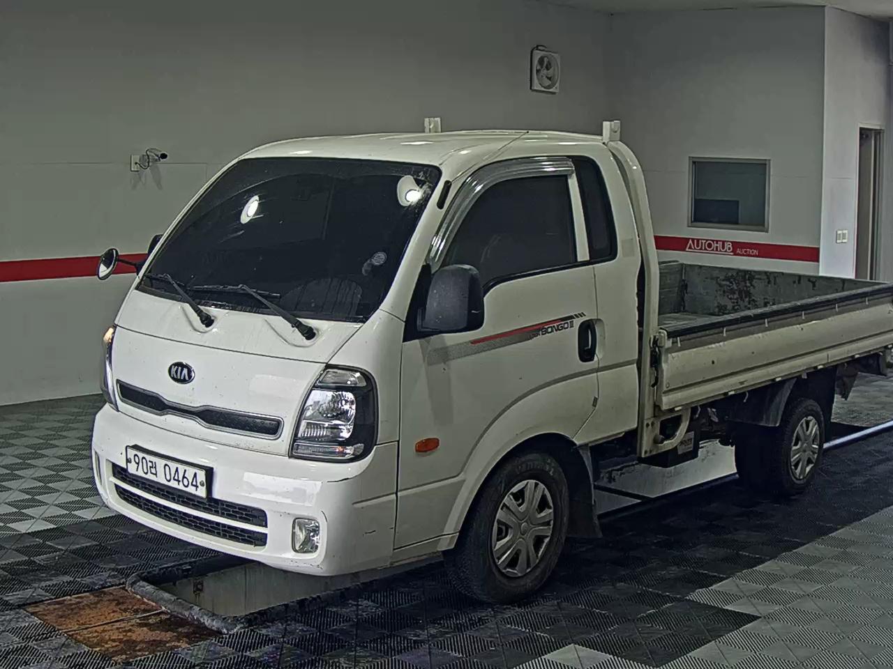 KIA BONGO III CARGO 1 TON KING CAB EXTRA WHEEBASE