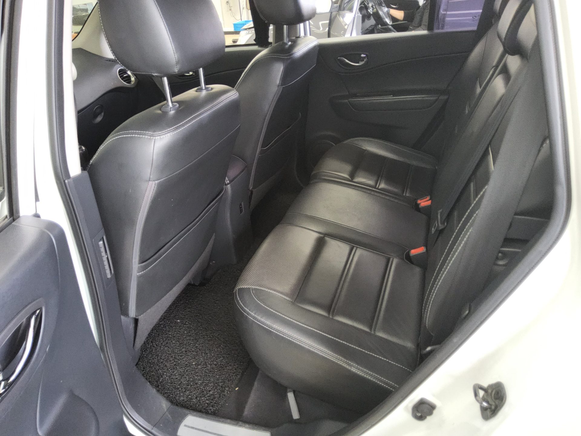 2015 - renault qm5