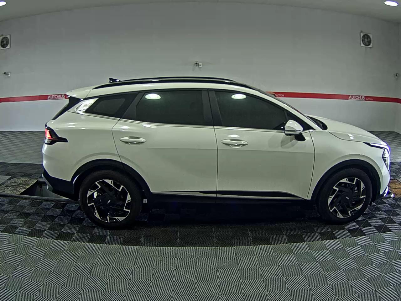 2024 - kia sportage
