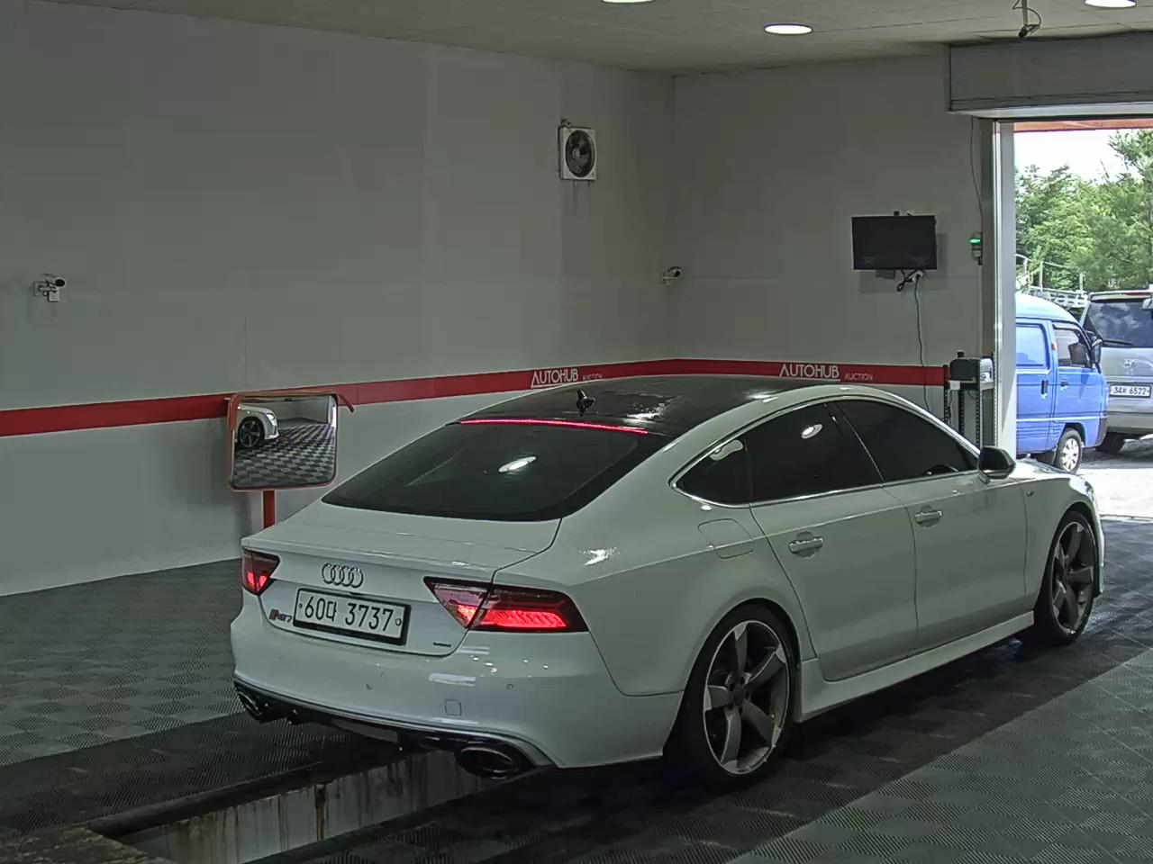 2012 - audi a7