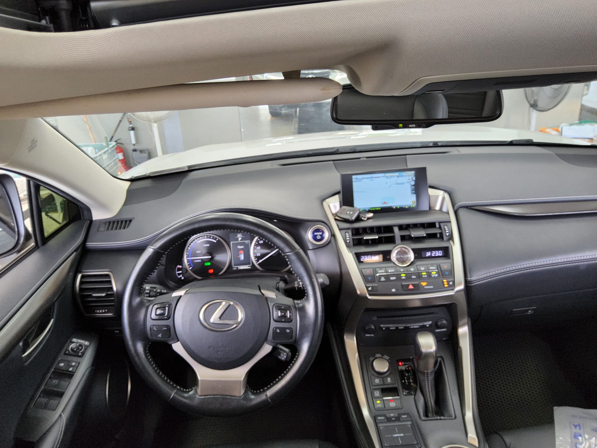 2017 - lexus nx