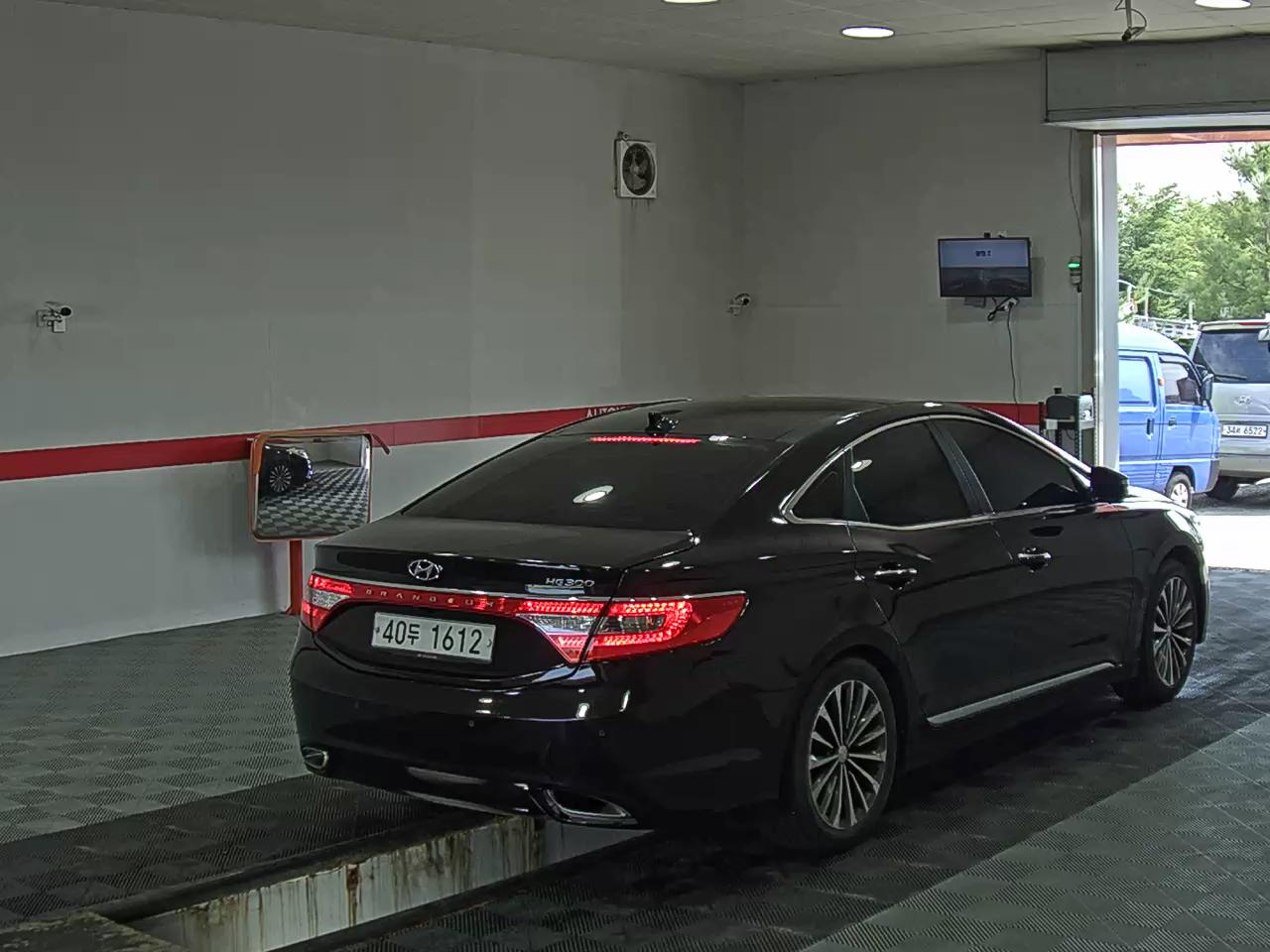 2013 - hyundai grandeur