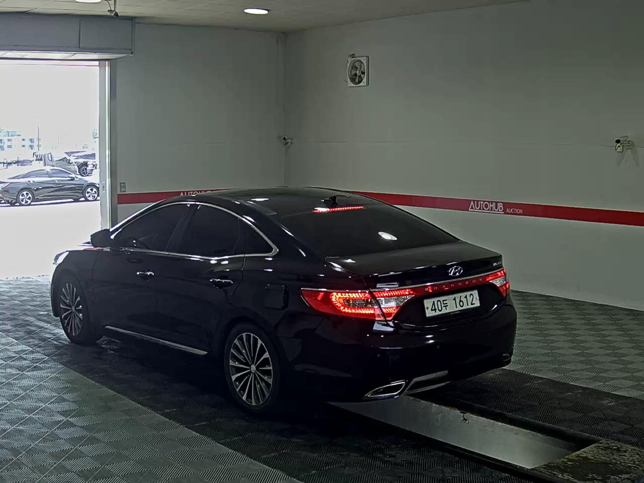 2013 - hyundai grandeur