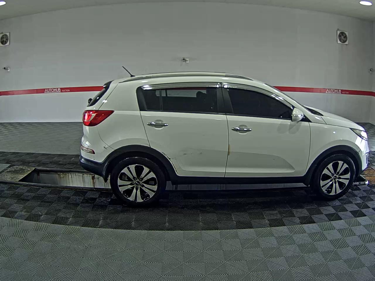 2012 - kia sportage