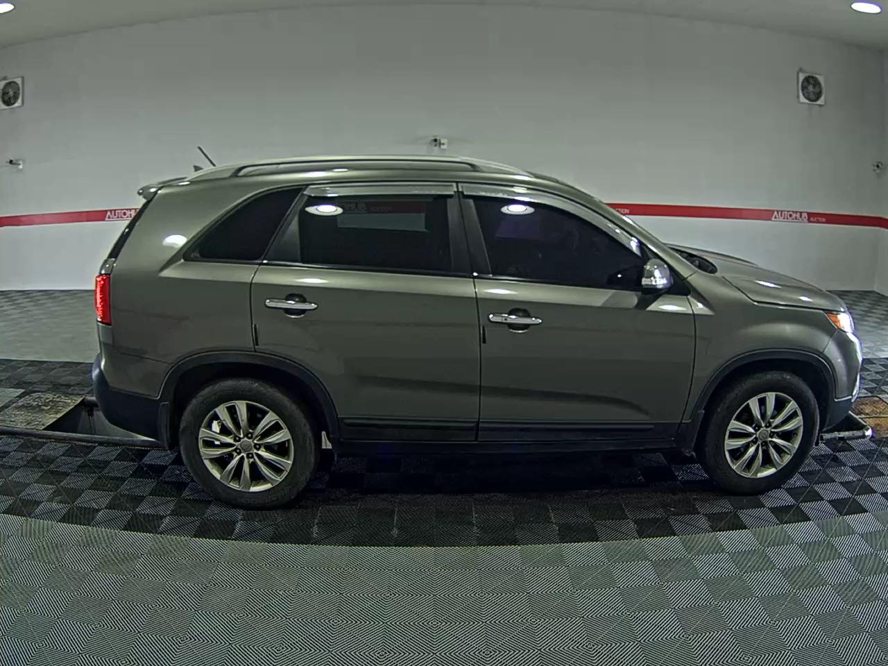 2011 - kia sorento