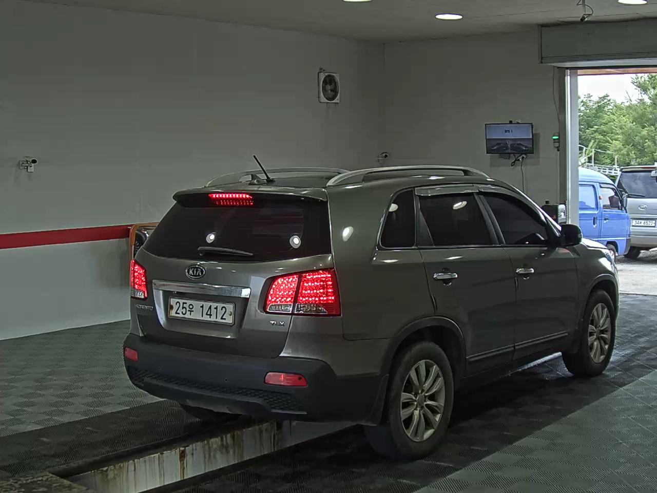 2011 - kia sorento