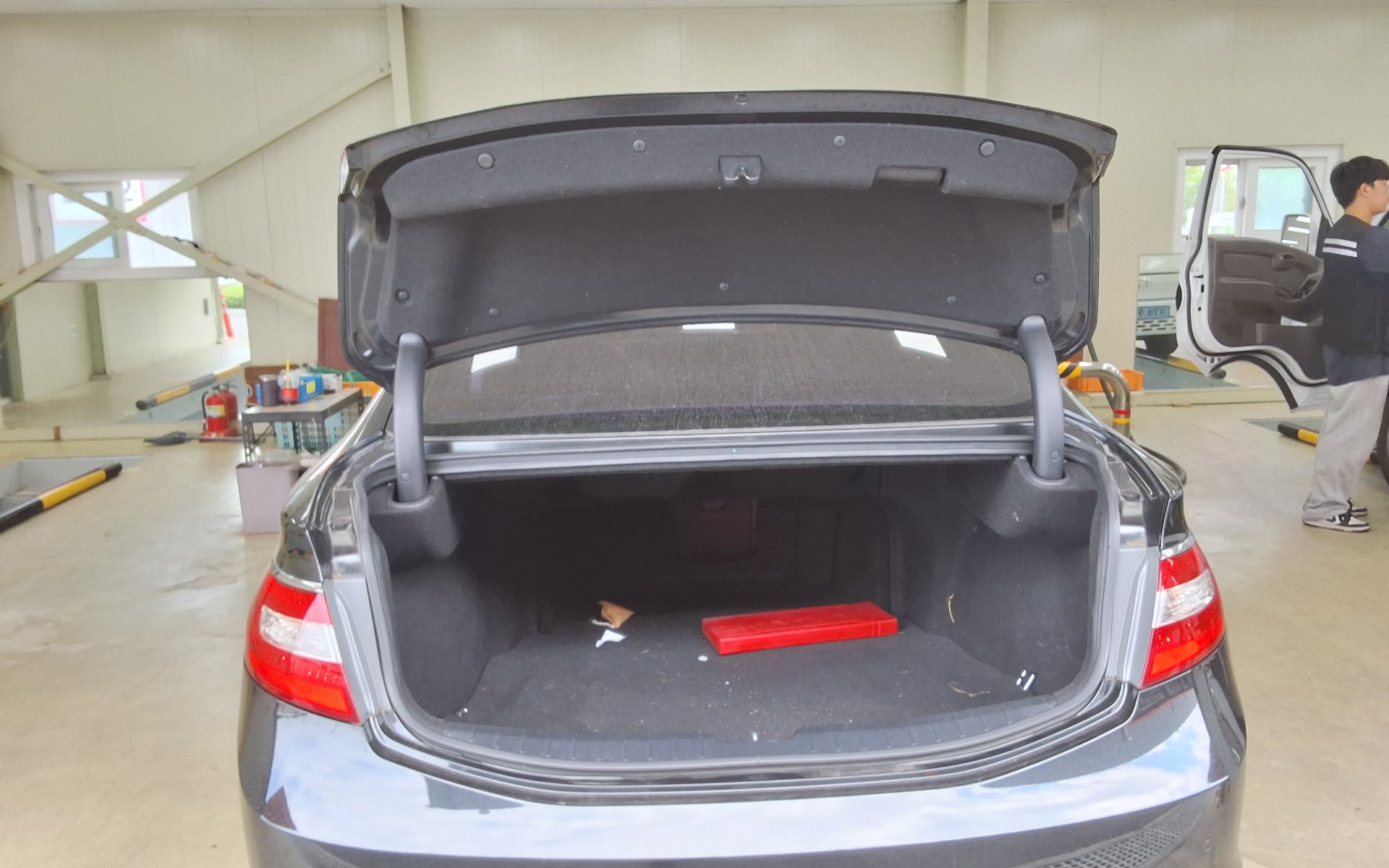 2016 - hyundai grandeur