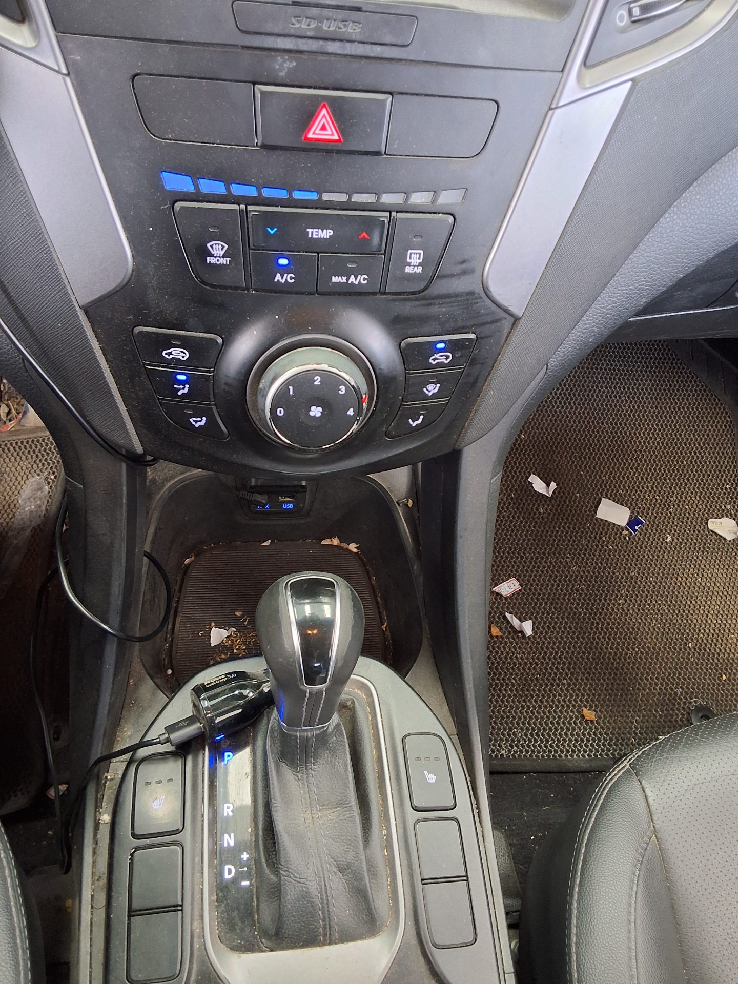 2014 - hyundai santa fe