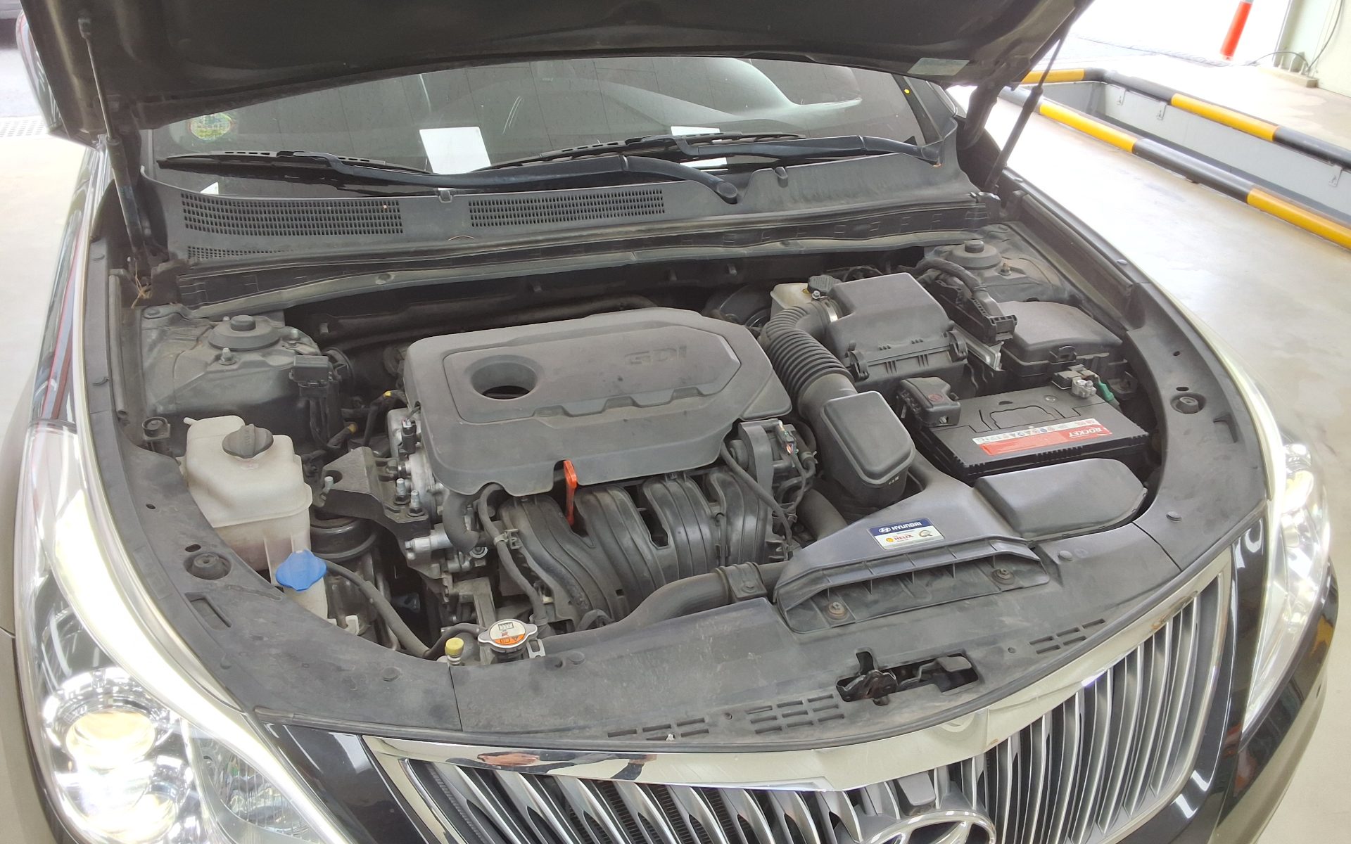 2016 - hyundai grandeur