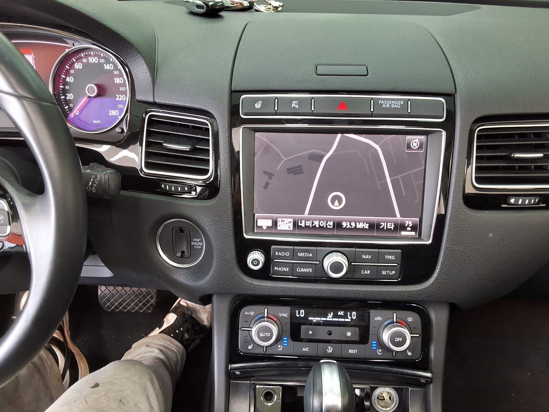 2015 - volkswagen touareg