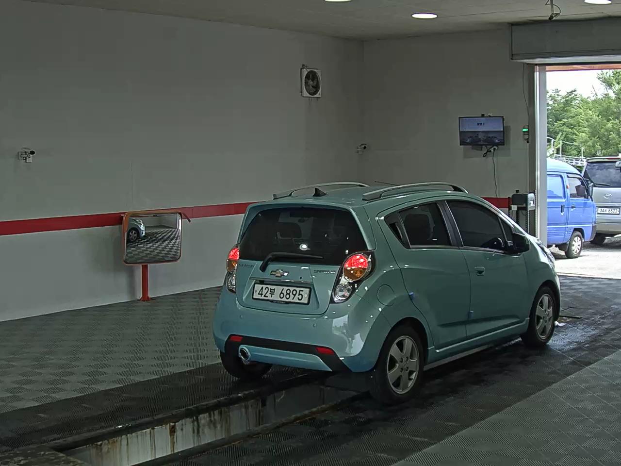 2012 - chevrolet spark