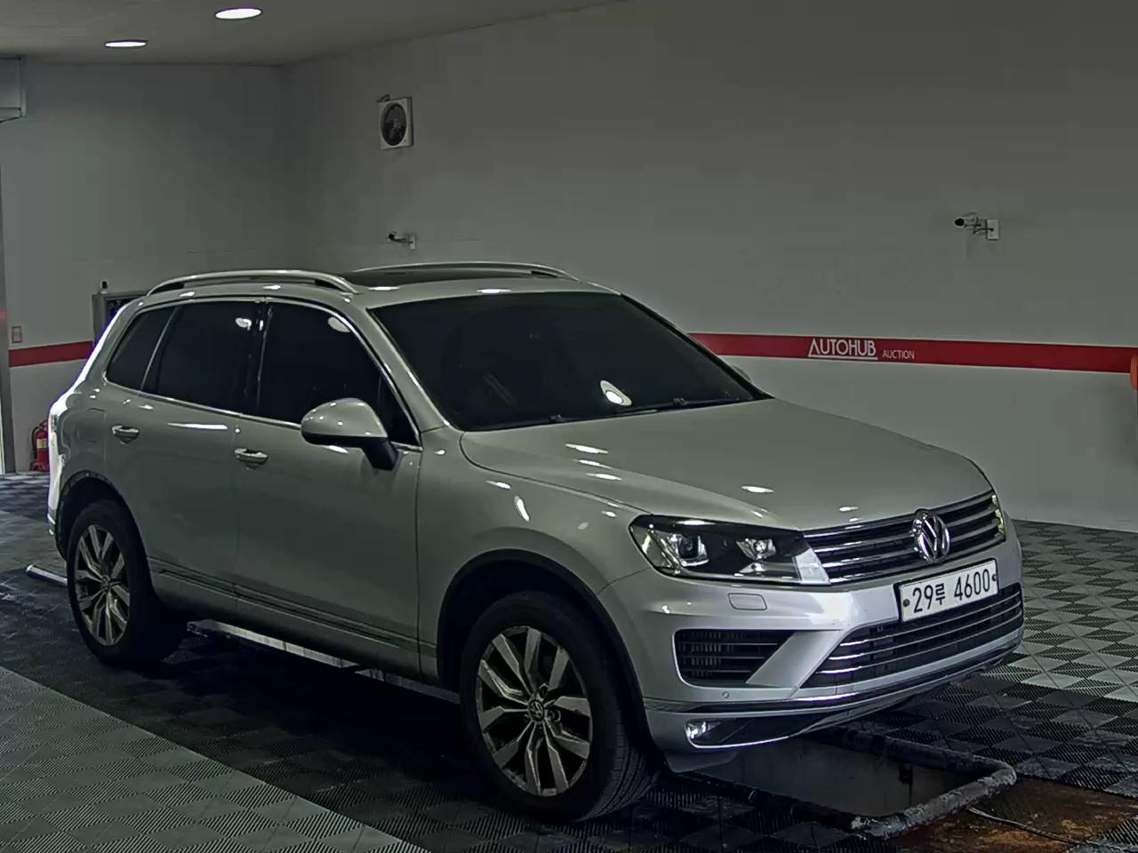 2015 - volkswagen touareg