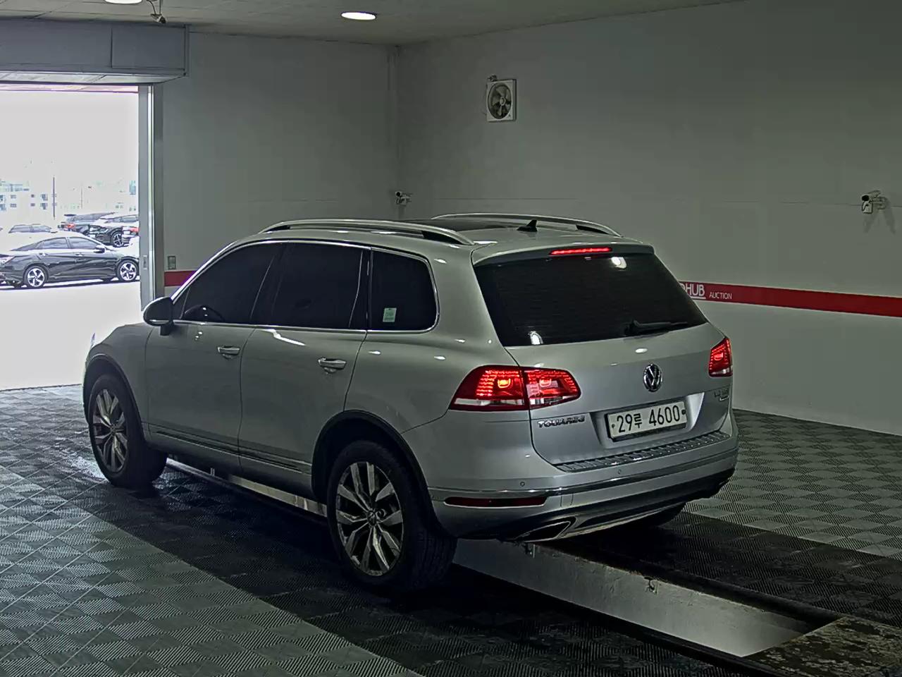 2015 - volkswagen touareg