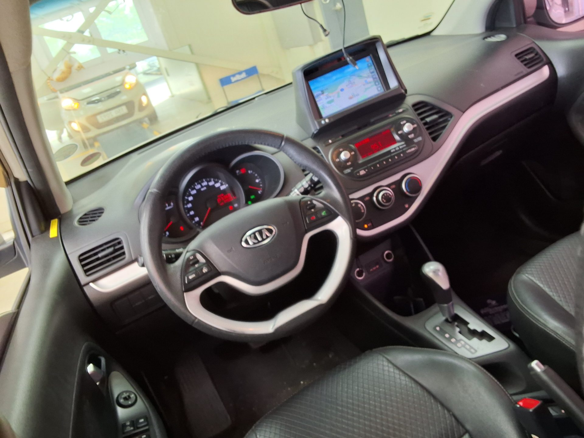 2012 - kia morning