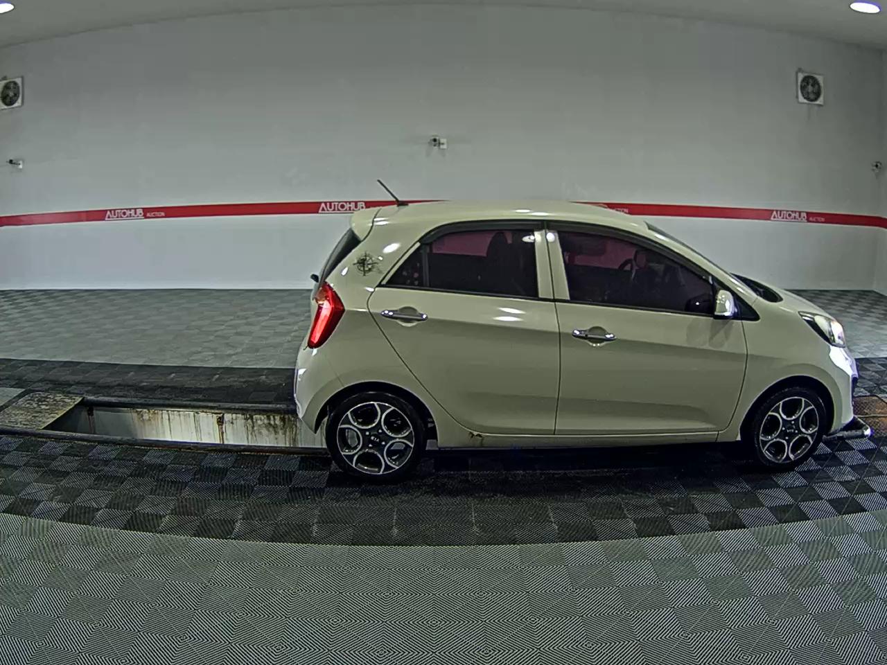 2012 - kia morning