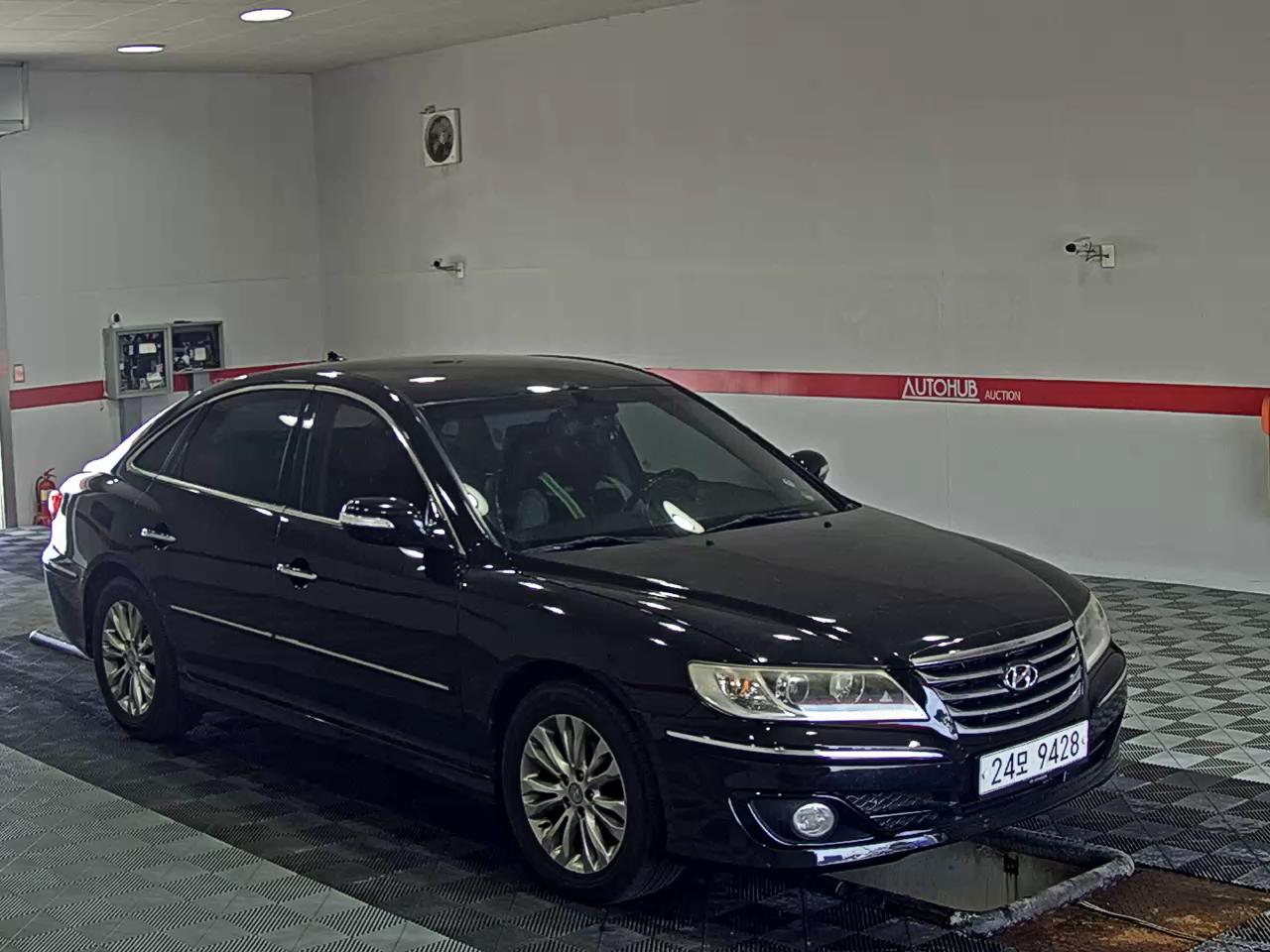 2010 - hyundai grandeur