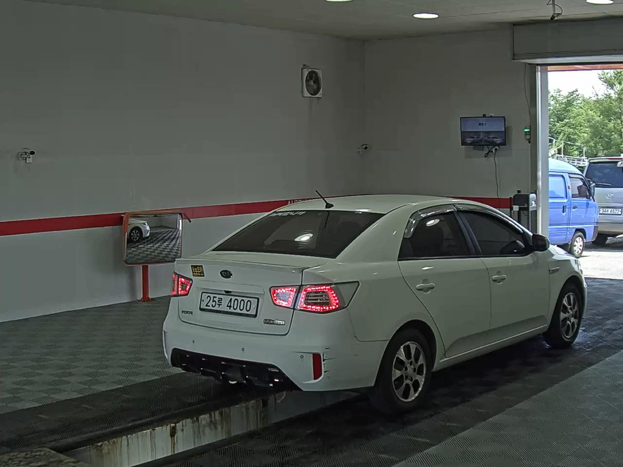 2010 - kia forte