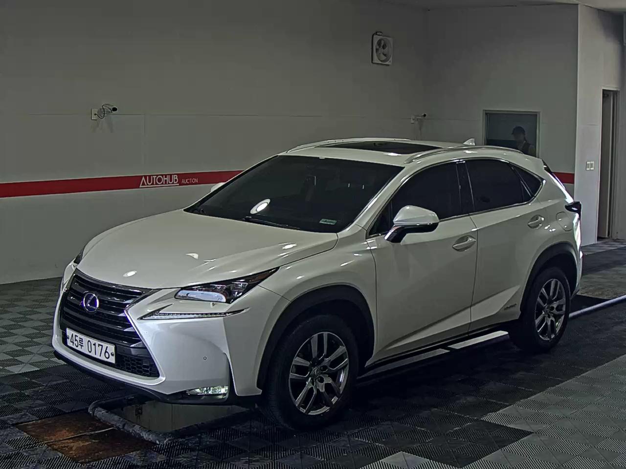 2017 - lexus nx
