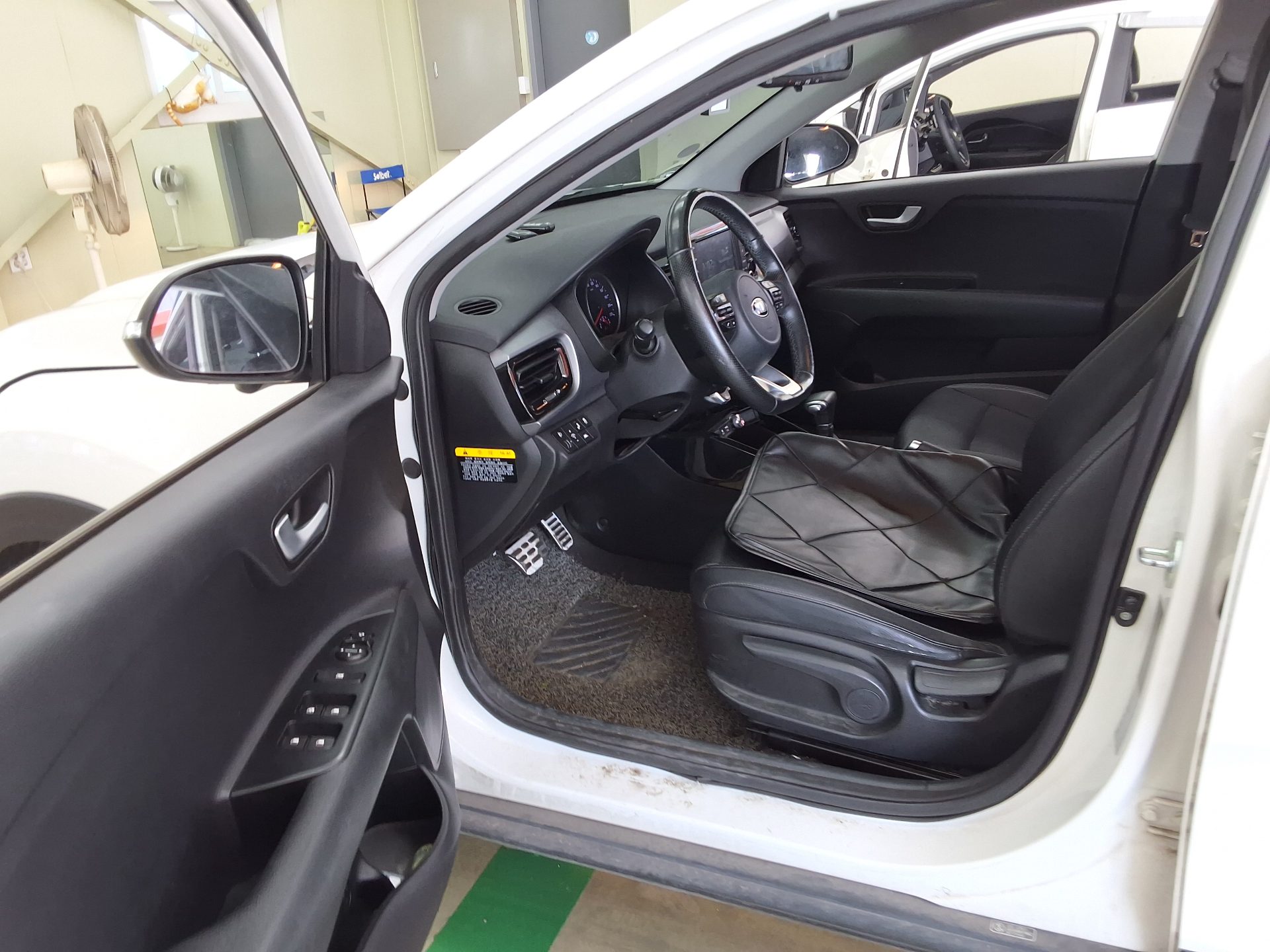 2018 - kia stonic
