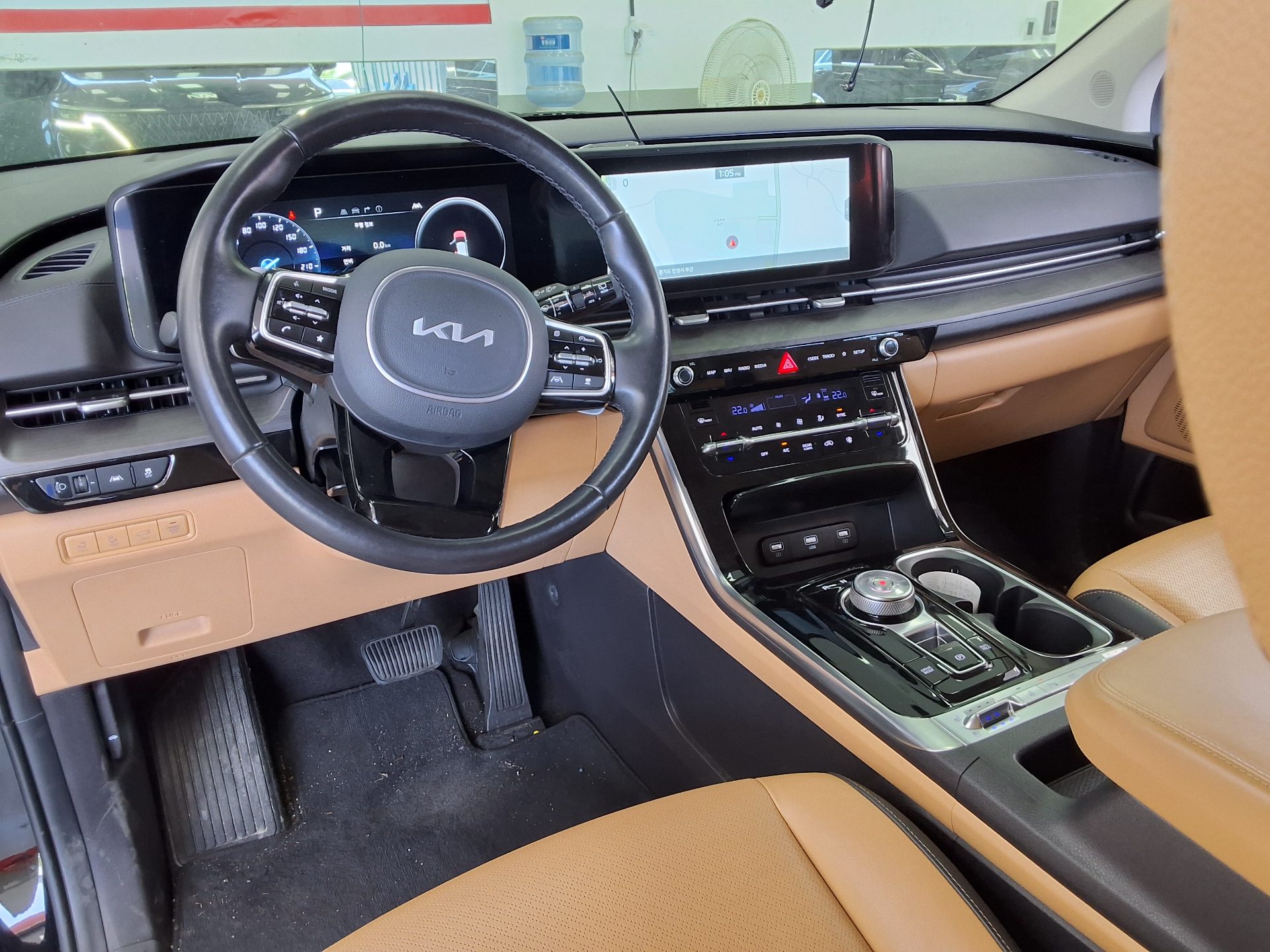 2023 - kia carnival
