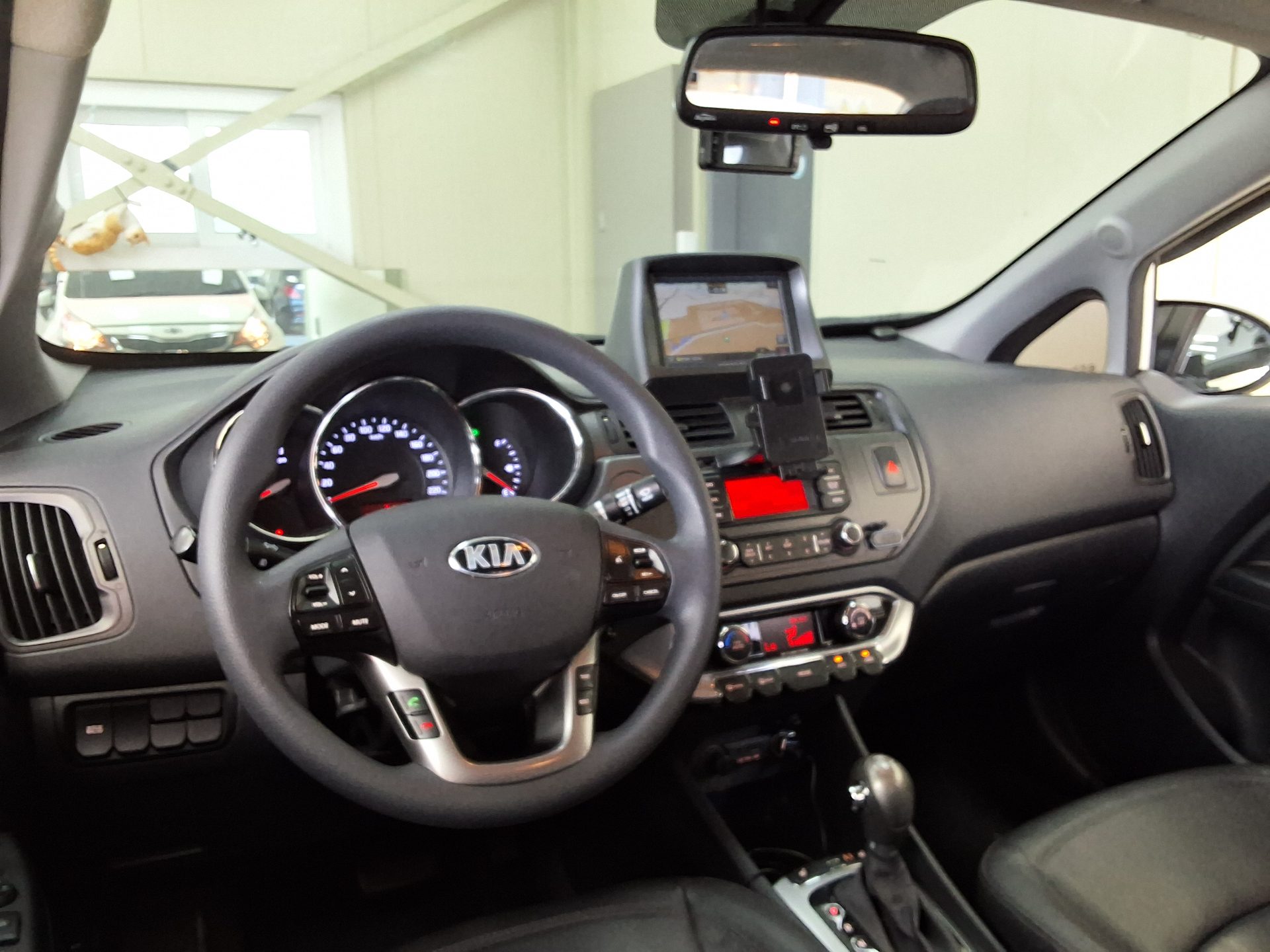 2012 - kia pride