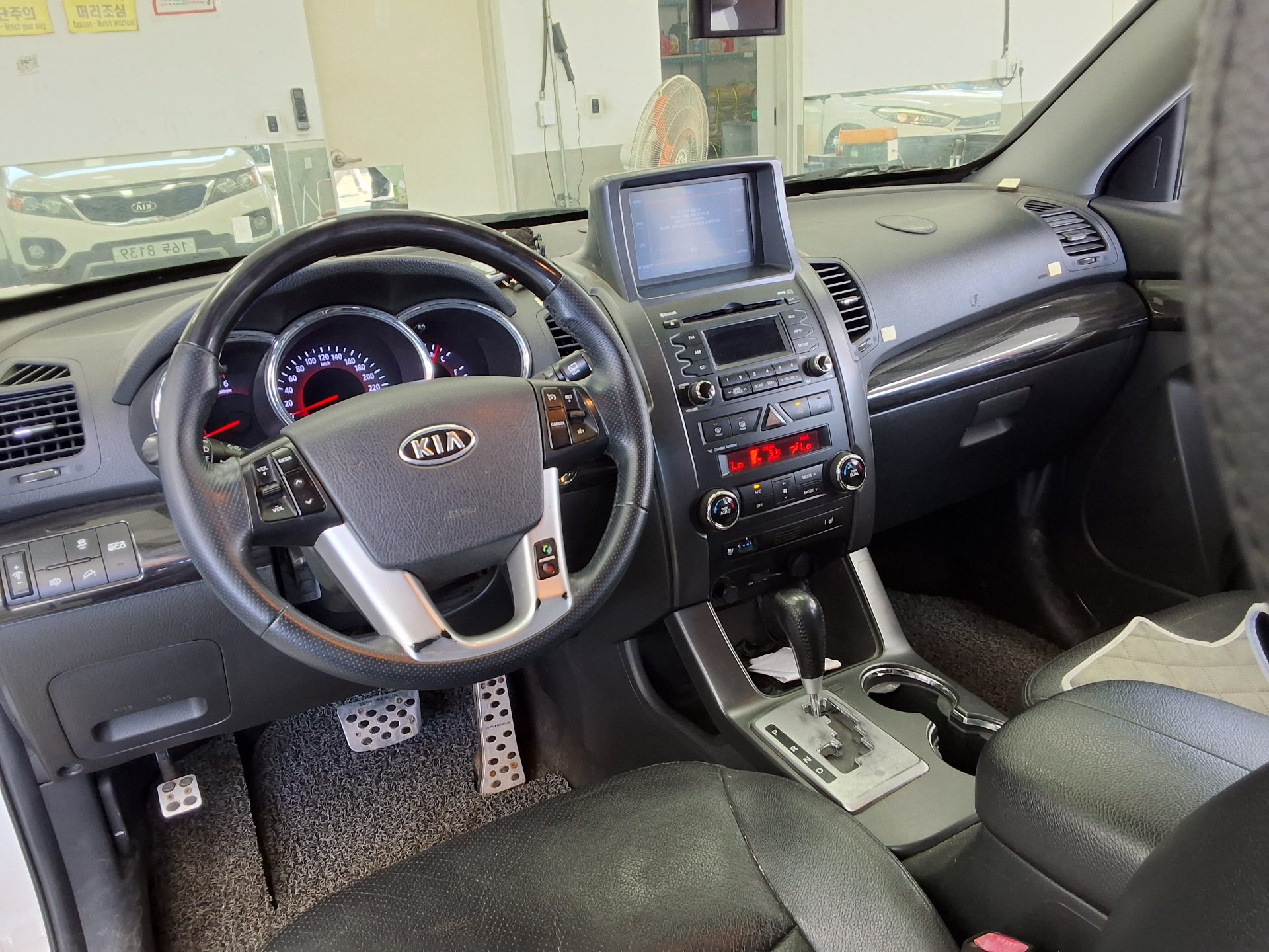2011 - kia sorento