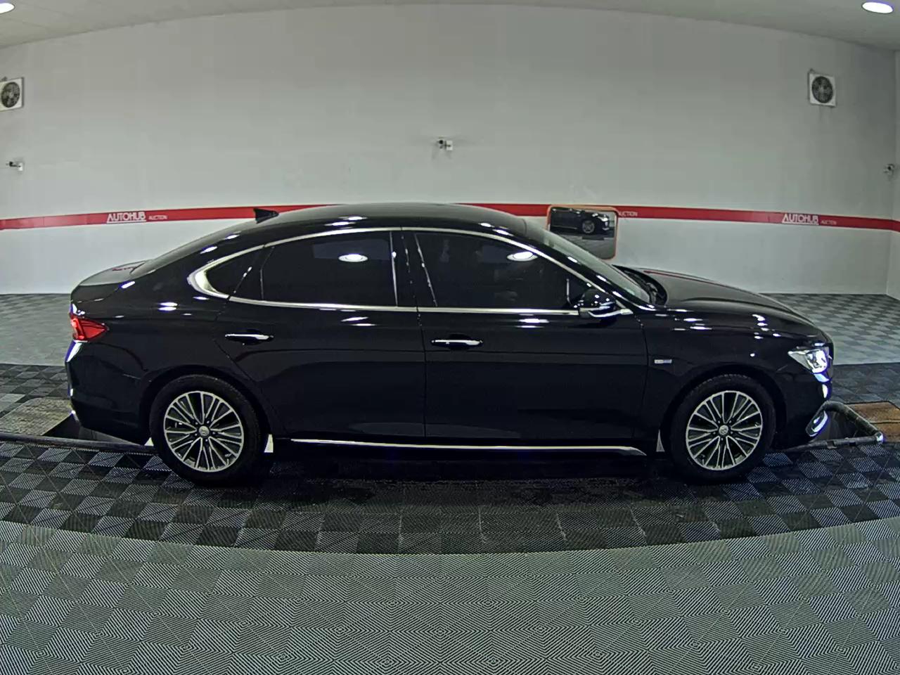 2018 - hyundai grandeur