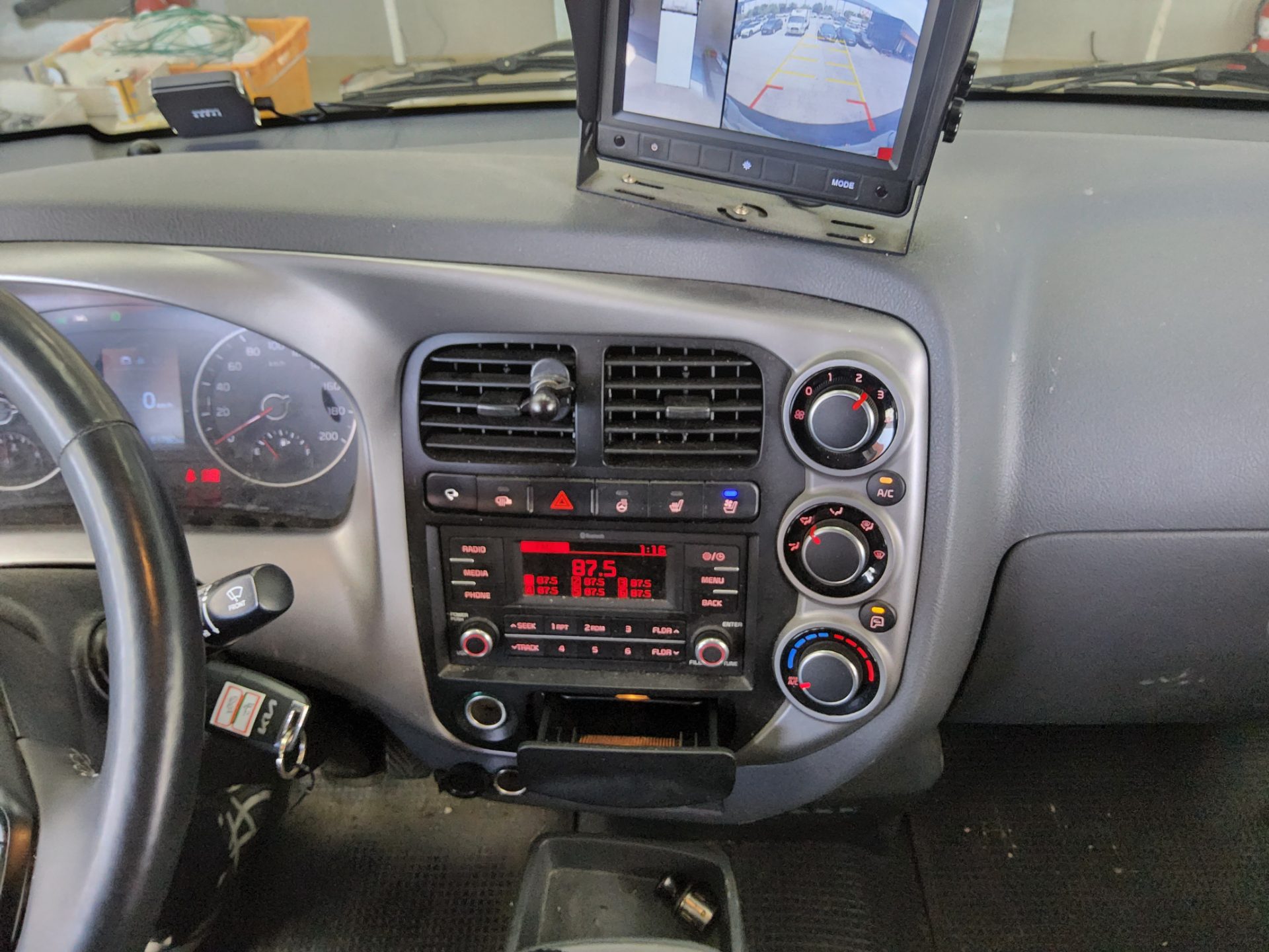 2022 - kia bongo