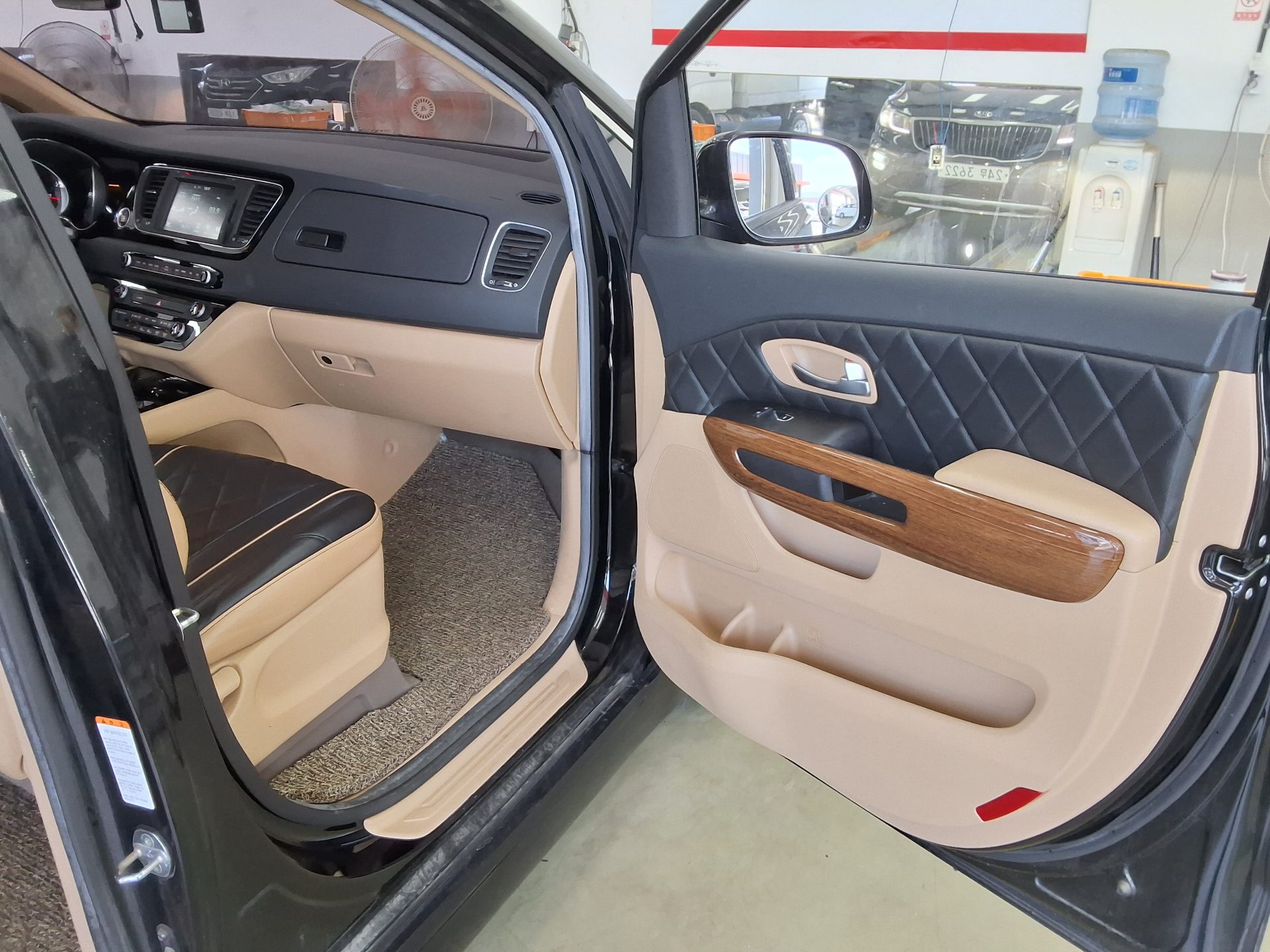 2015 - kia carnival