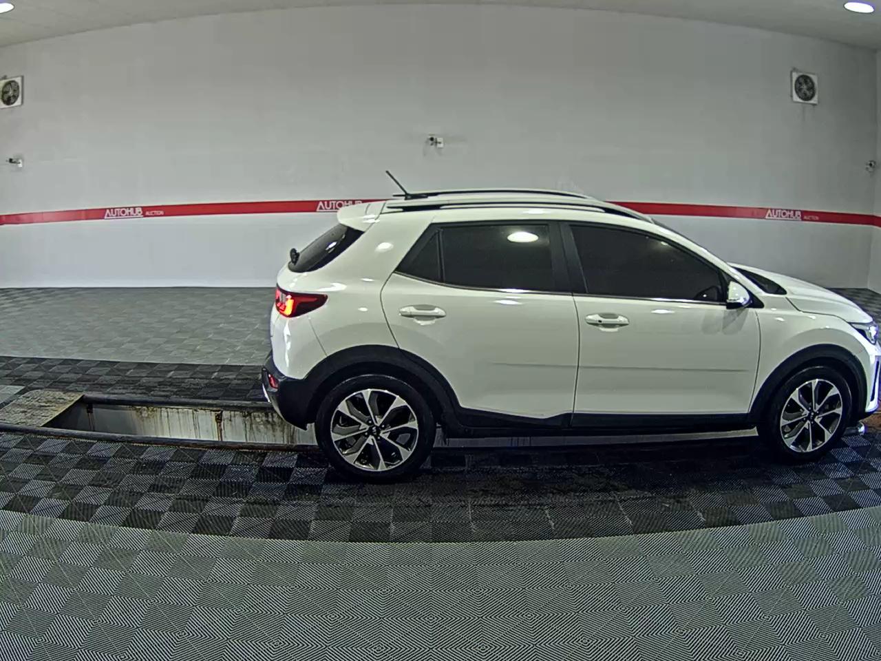 2018 - kia stonic