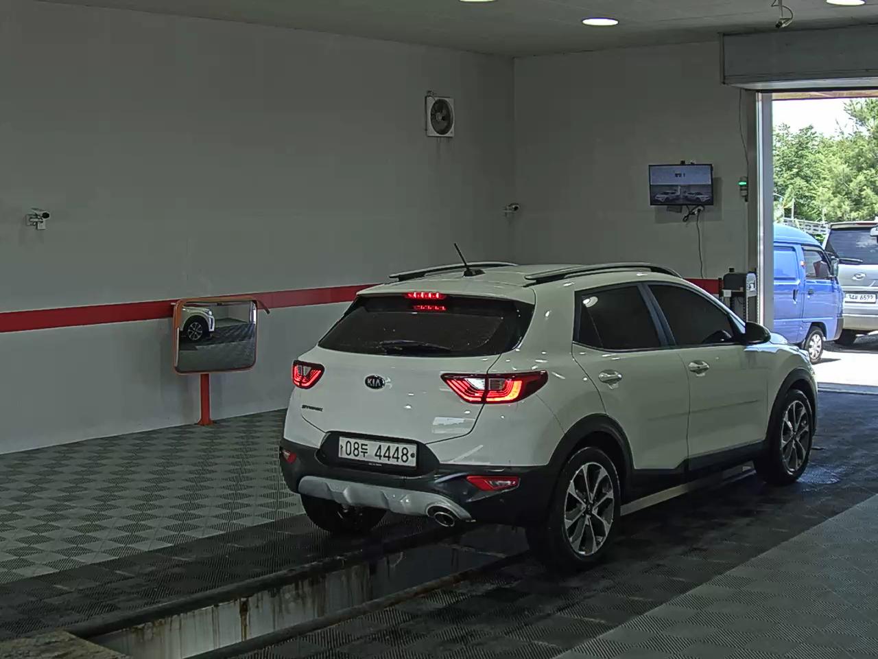 2018 - kia stonic
