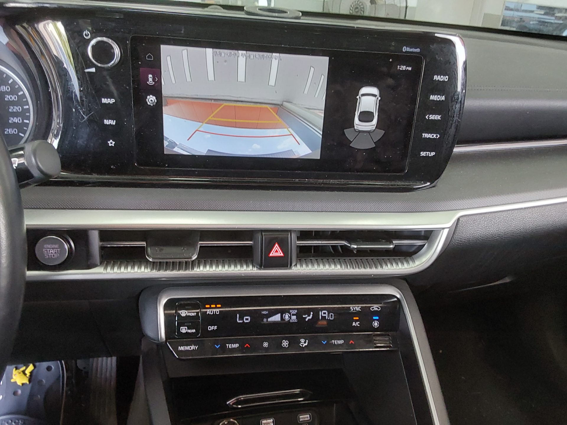 2021 - kia k5