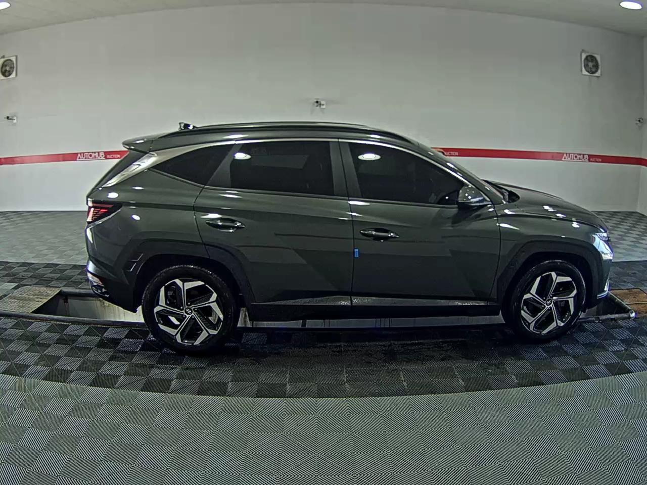 2022 - hyundai tucson