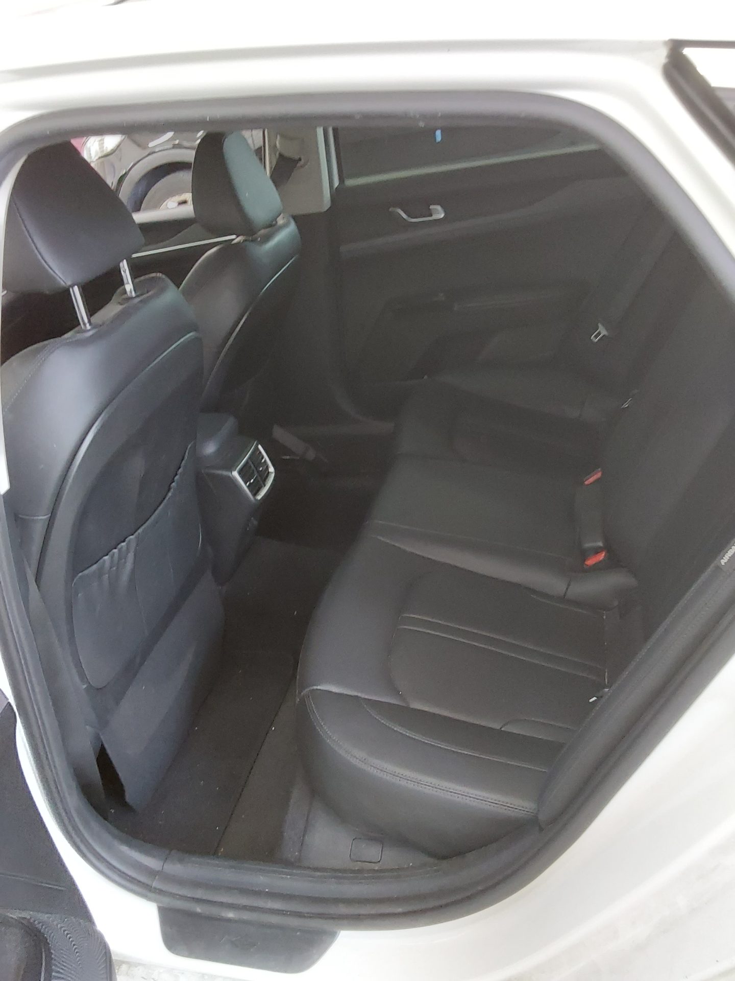 2021 - kia k5