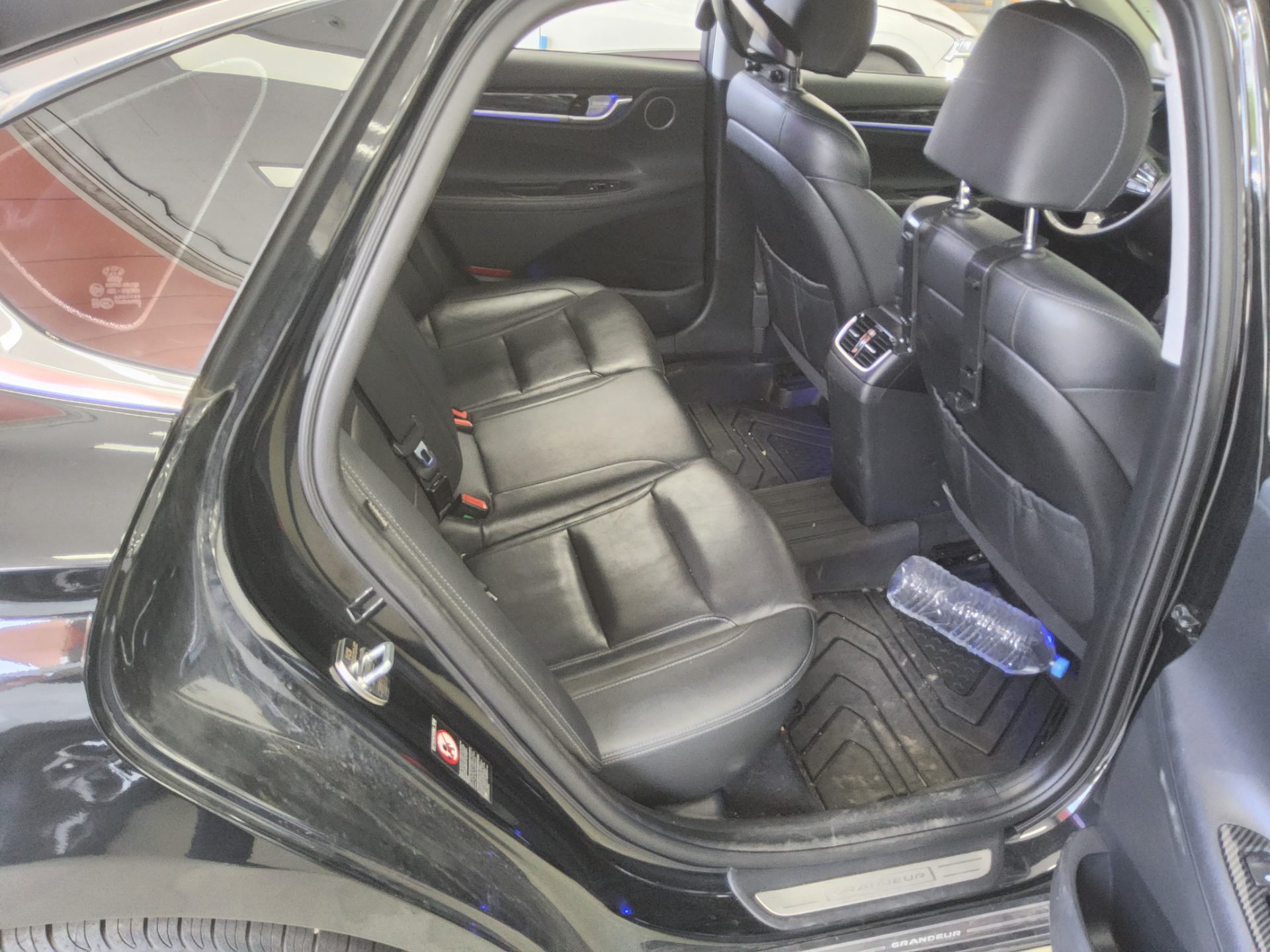 2017 - hyundai grandeur