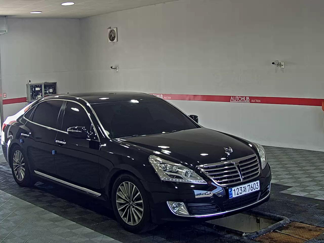 2015 - hyundai equus
