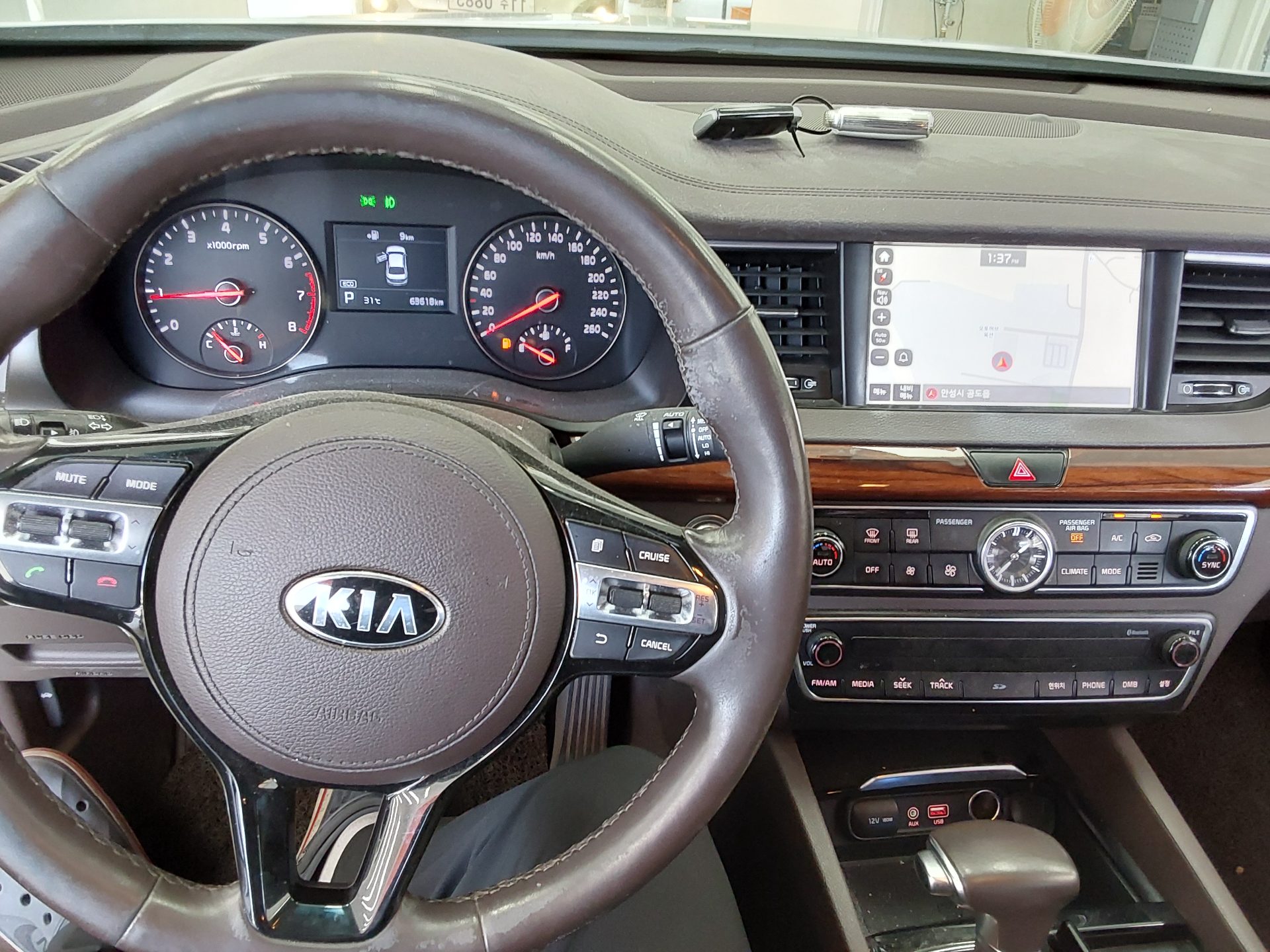 2016 - kia k7