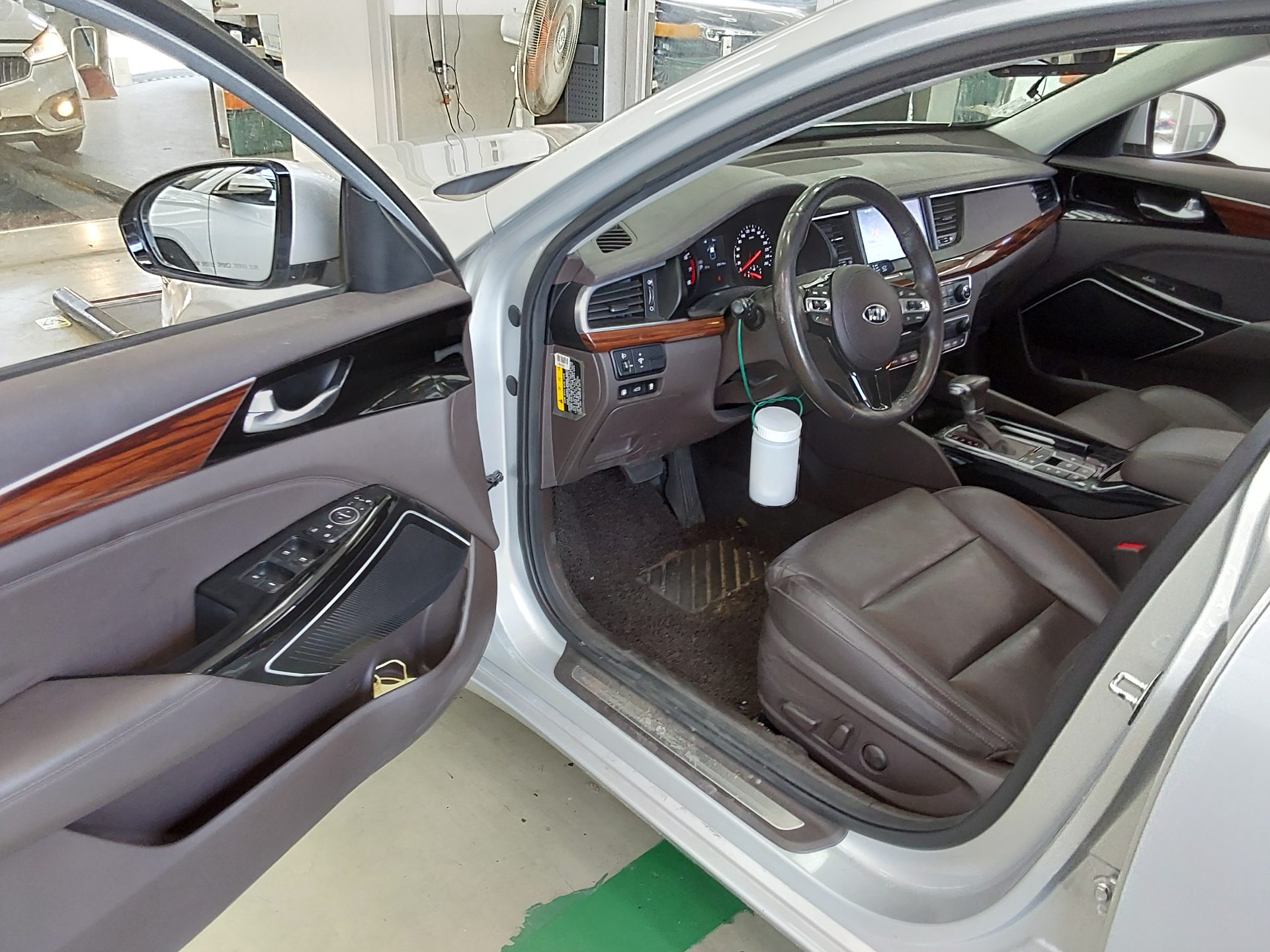 2016 - kia k7