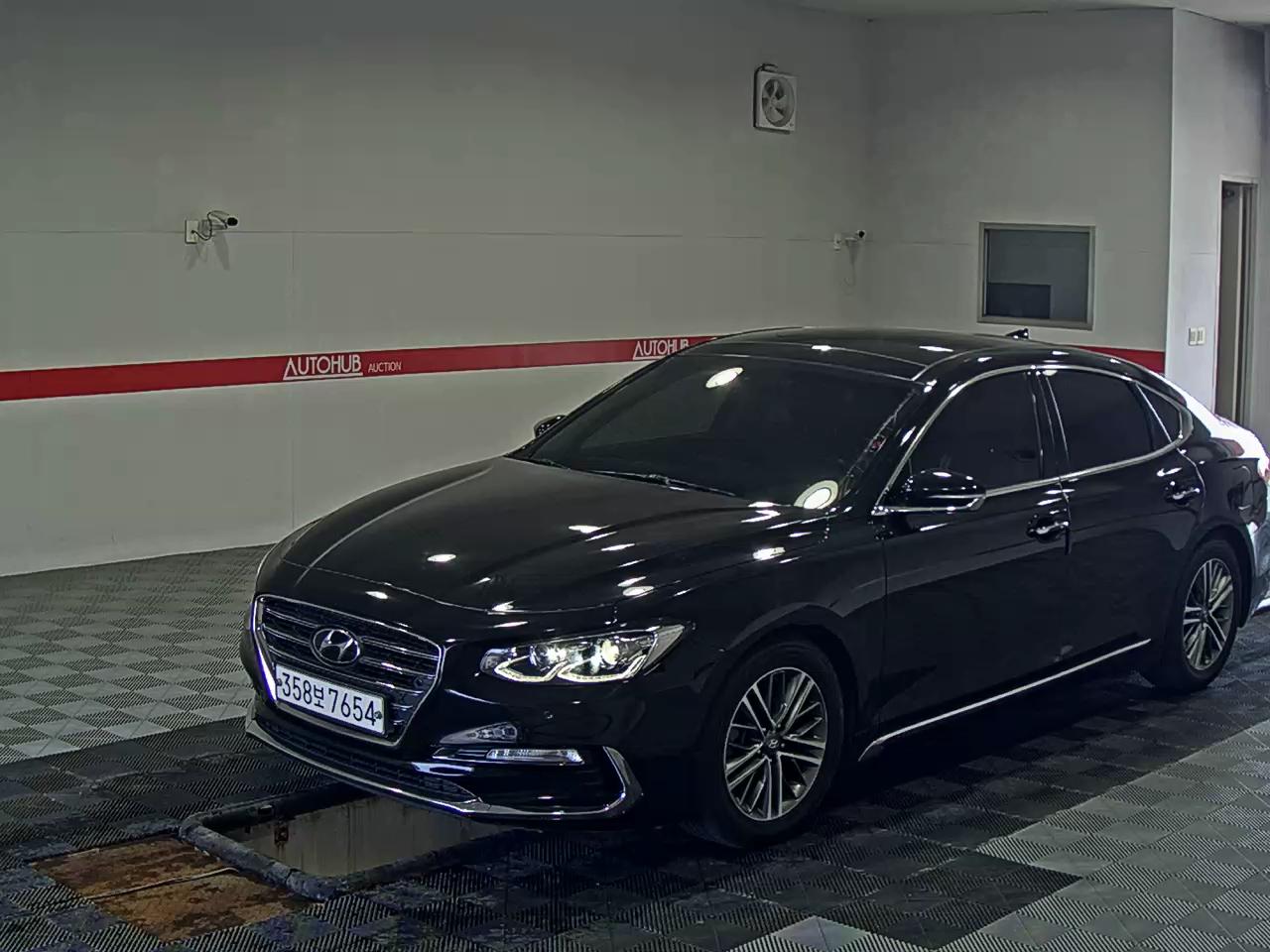 HYUNDAI GRANDEUR GDi