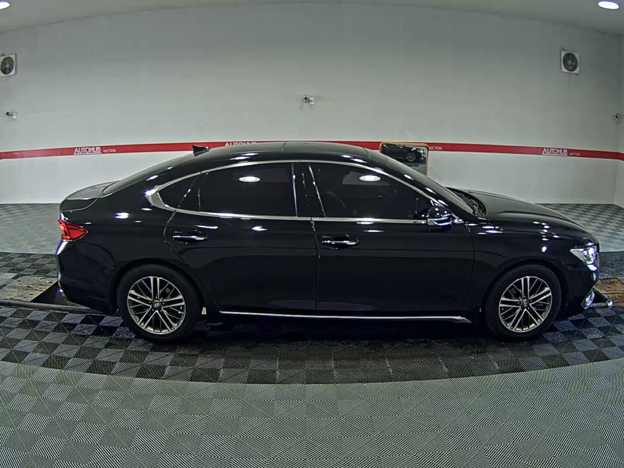 2017 - hyundai grandeur
